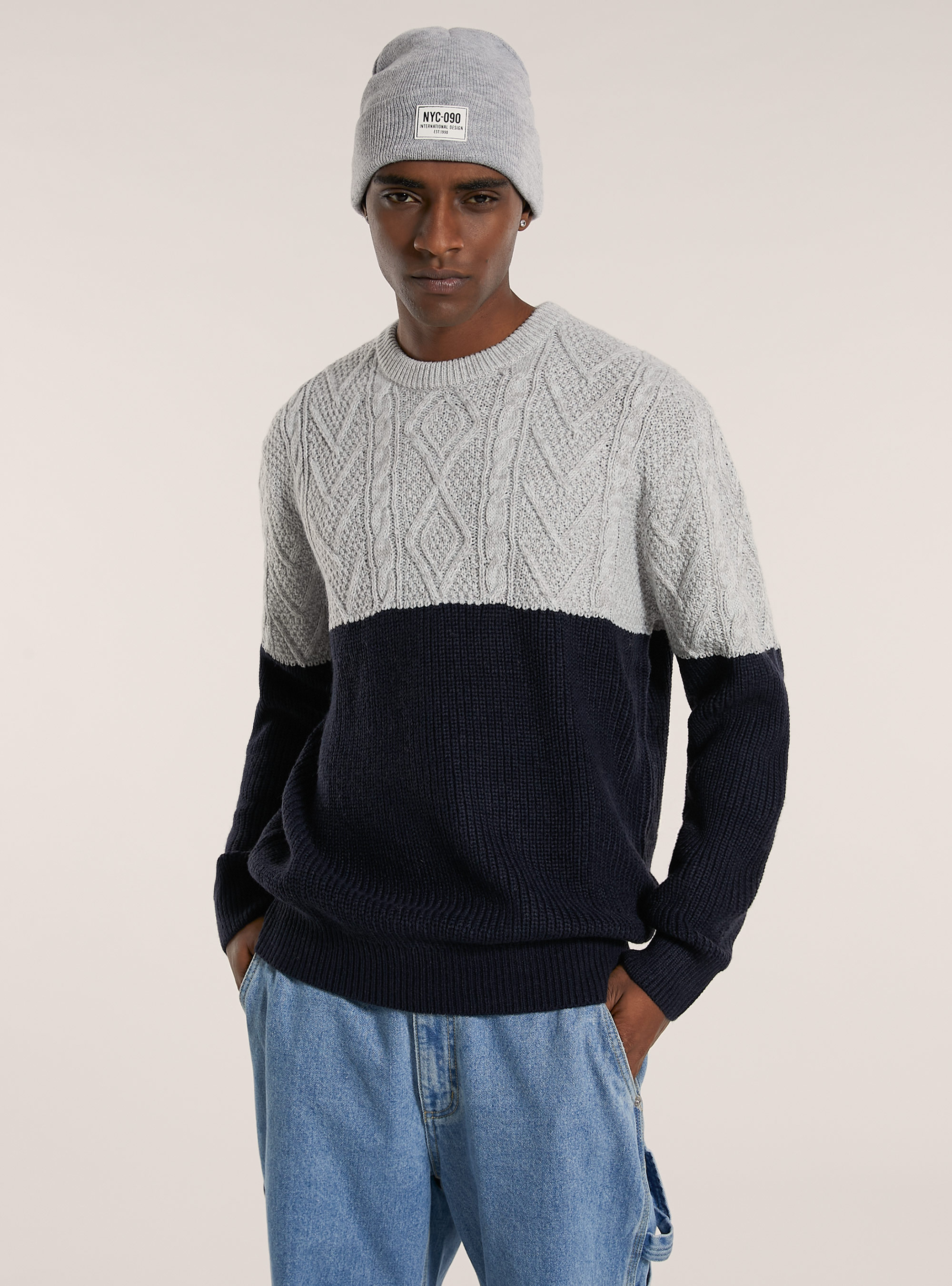 Pullover color block in misto lana con lavorazione a trecce, GY3 GREY LIGHT