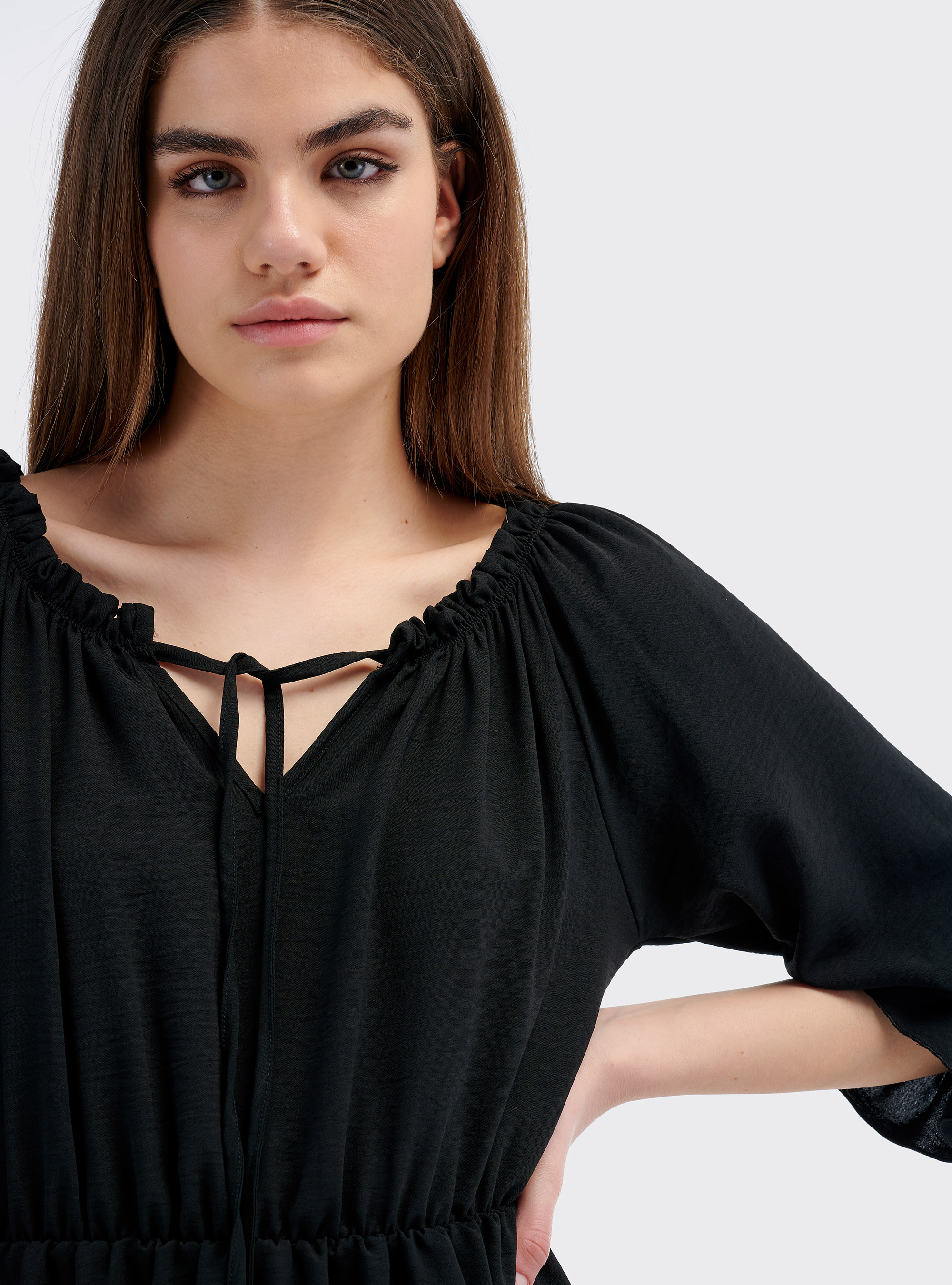 Robe col bardot avec ceinture élastique, C101 BLACK