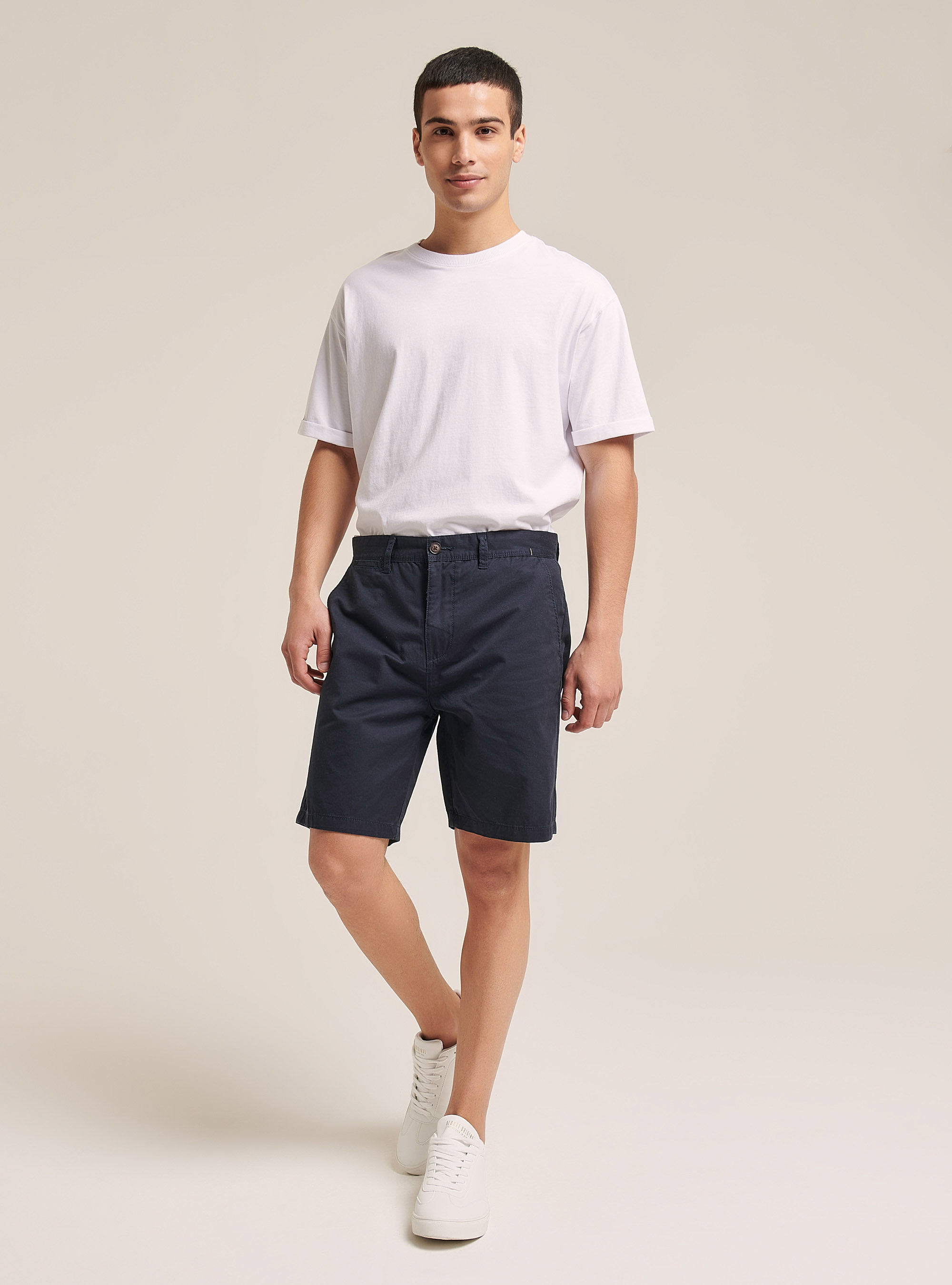 Bermudas de sarga de ajuste liso, NA1 NAVY DARK