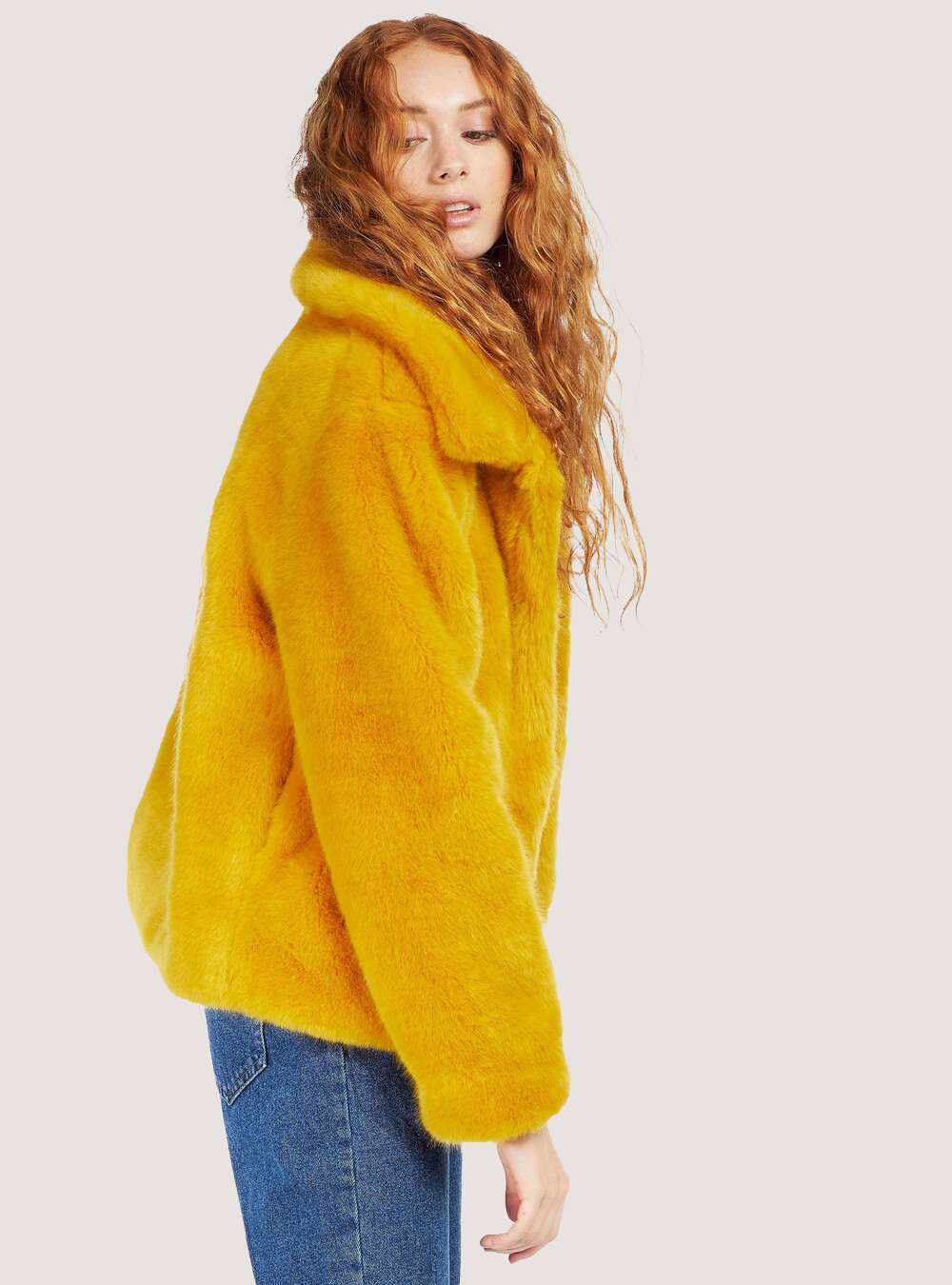 SHORT FAKE FUR COAT, YELLOW