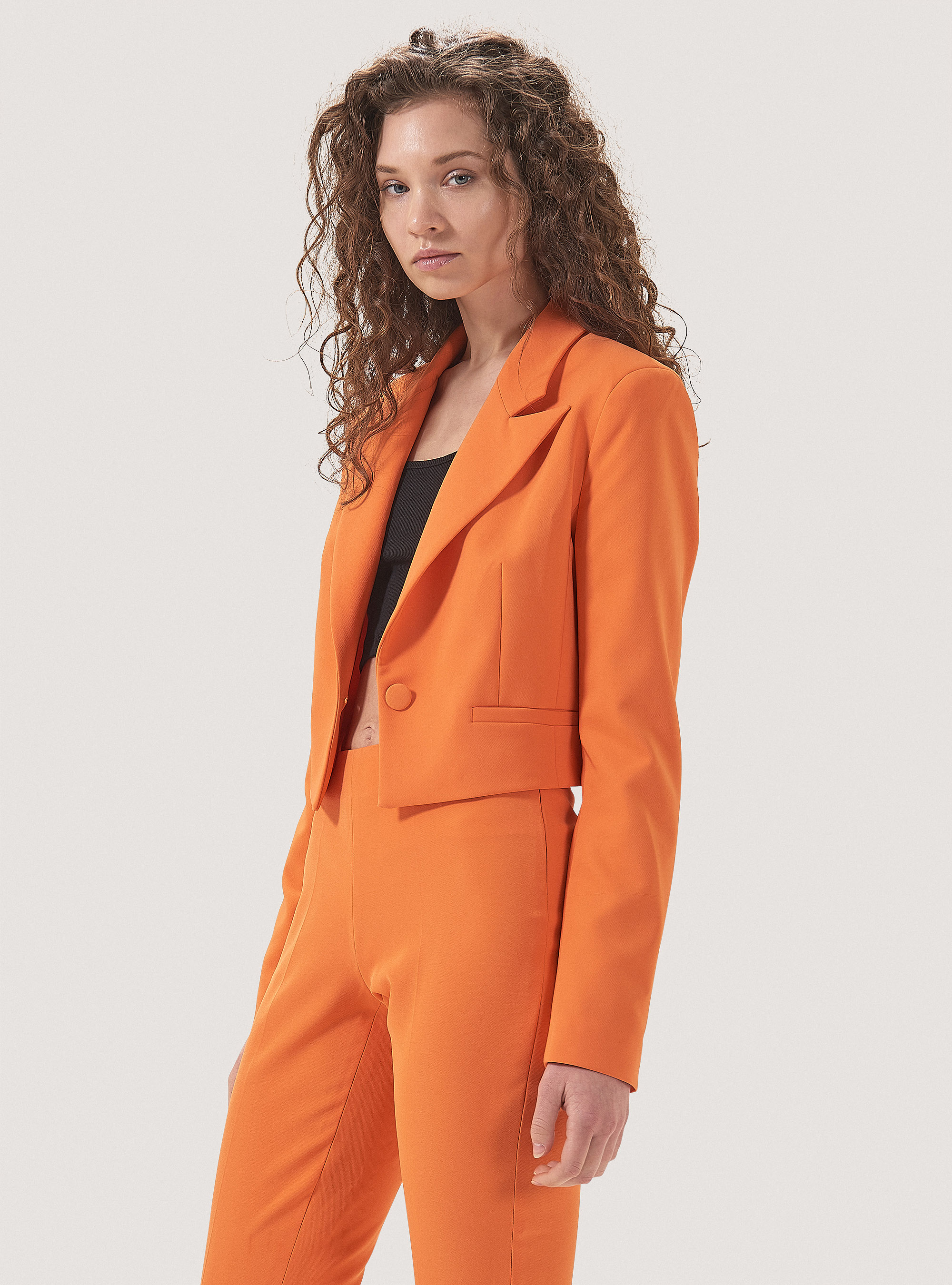 Plain colour cropped blazer, C330 ORANGE