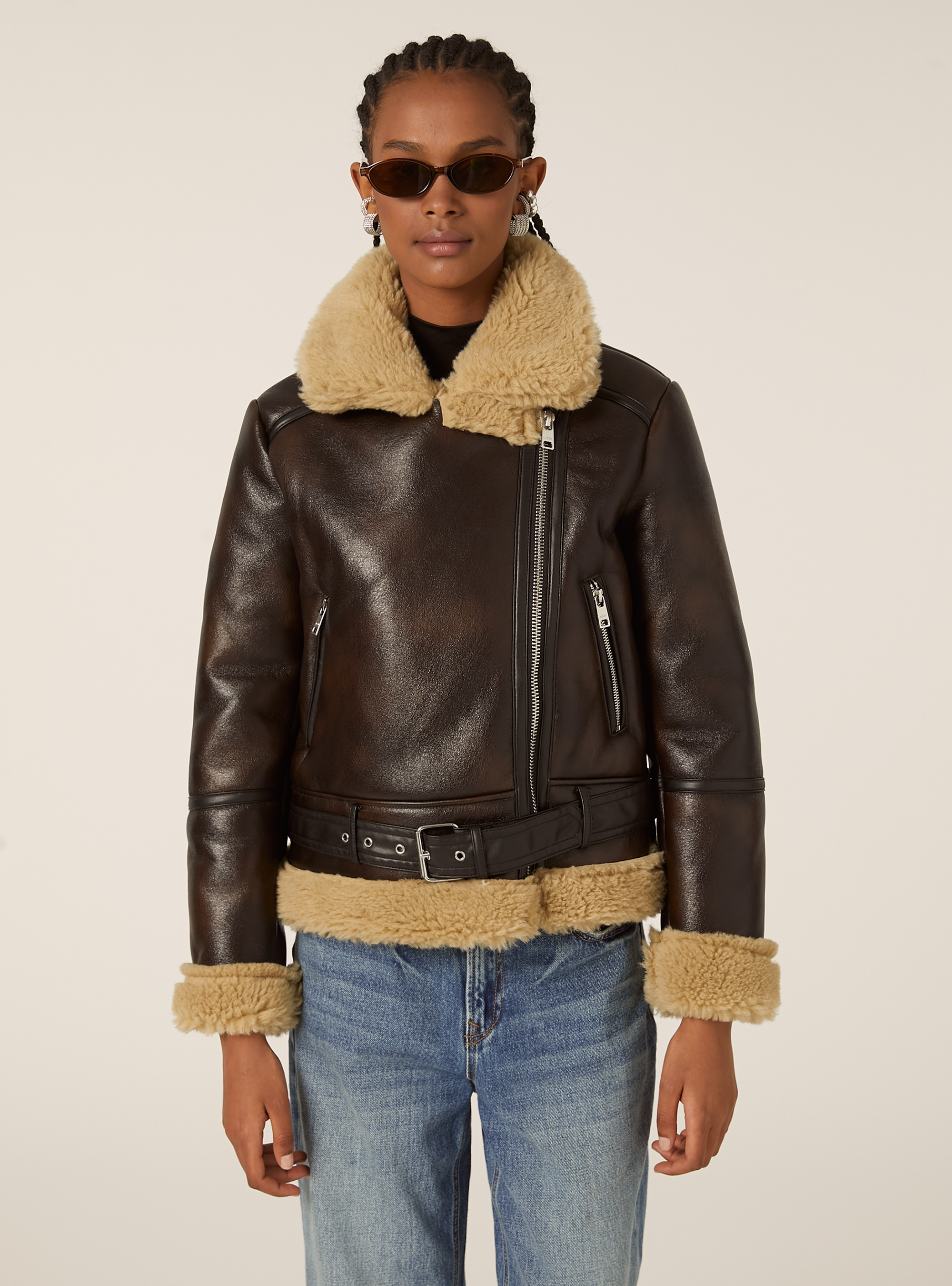 Giubbotto montone effetto camoscio, BR1 BROWN DARK