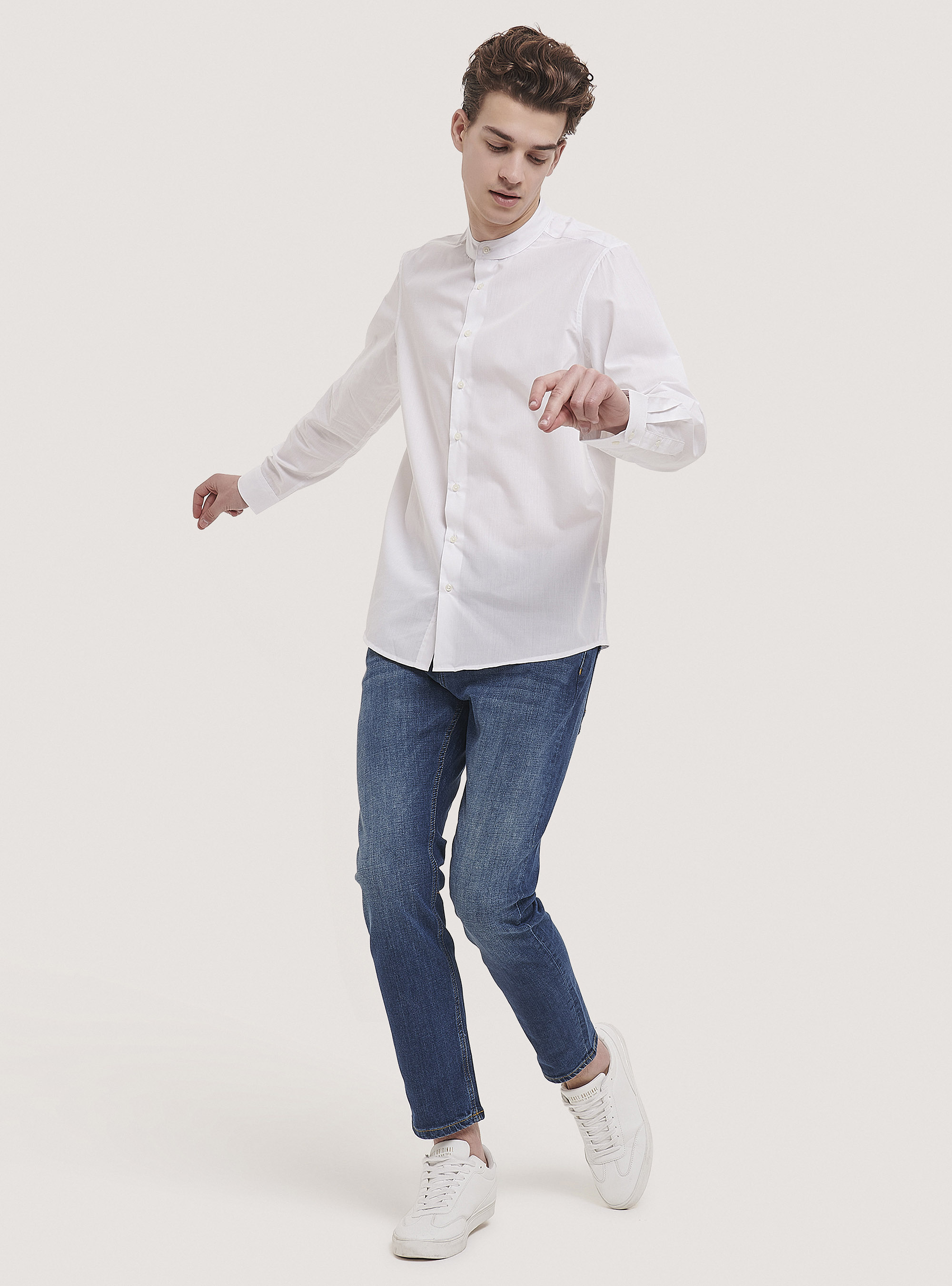 Plain-coloured shirt with Korean collar, WHITE