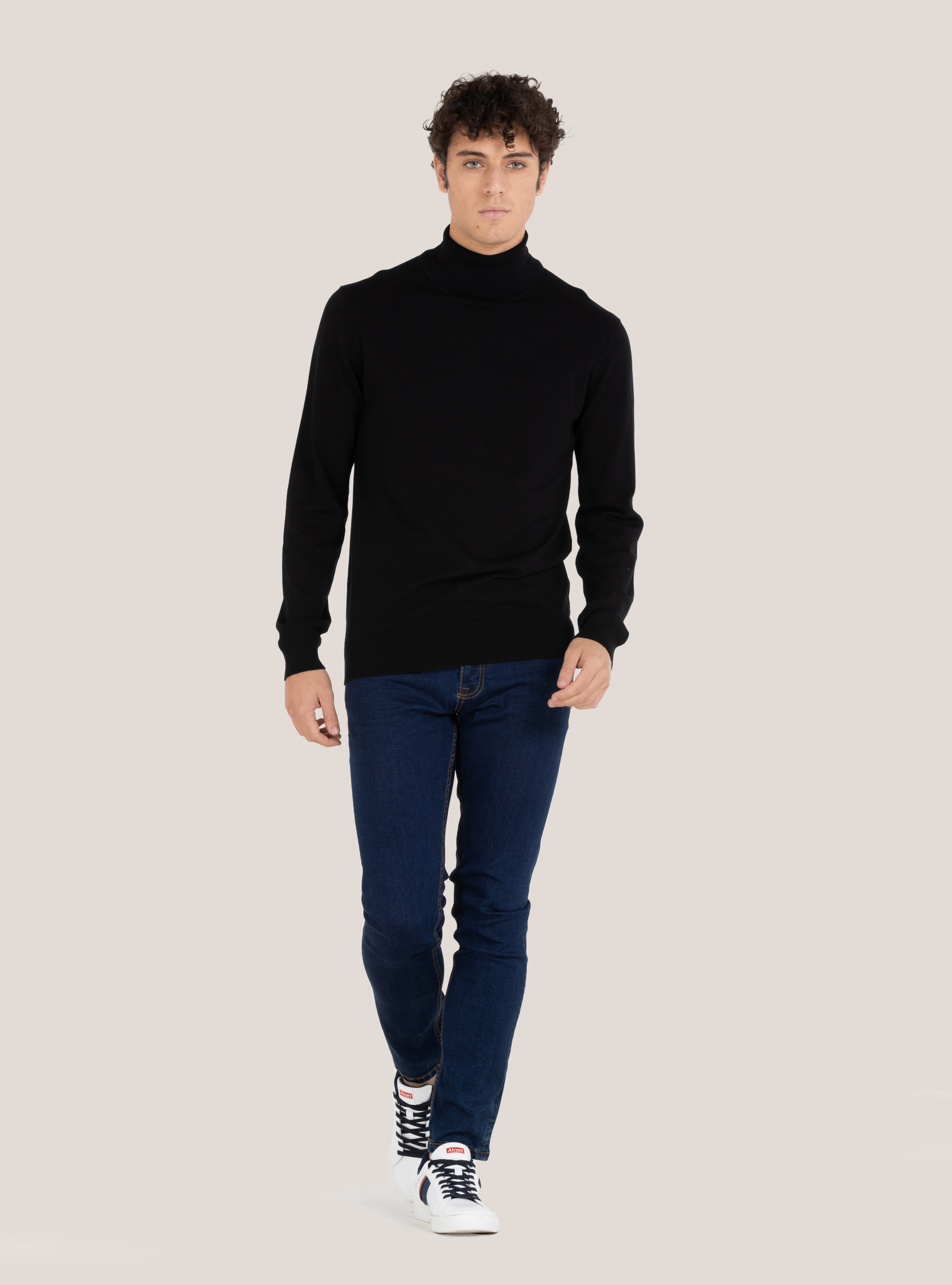 Basic turtleneck pullover, BLACK