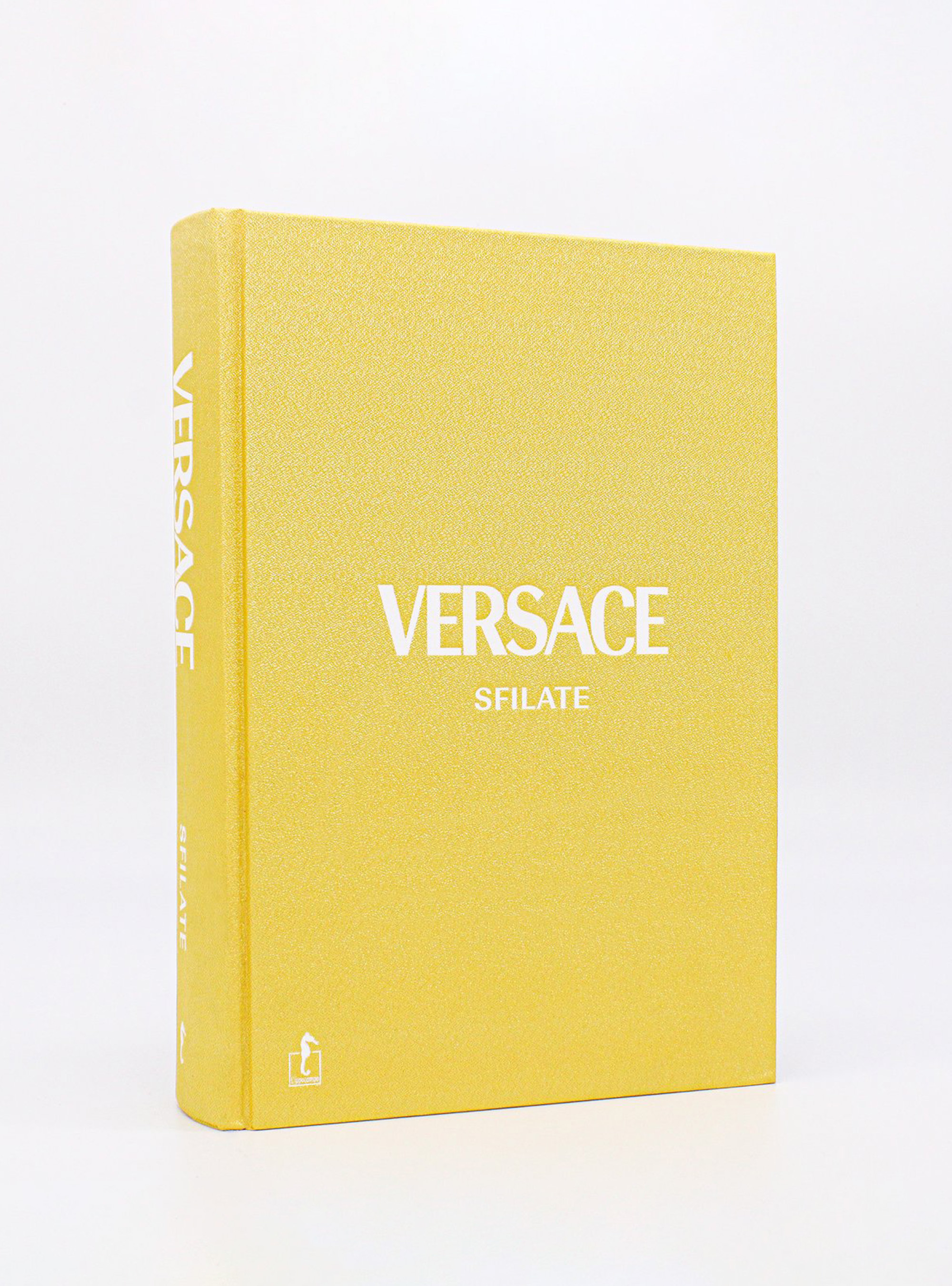 "Versace. Sfilate" book, 