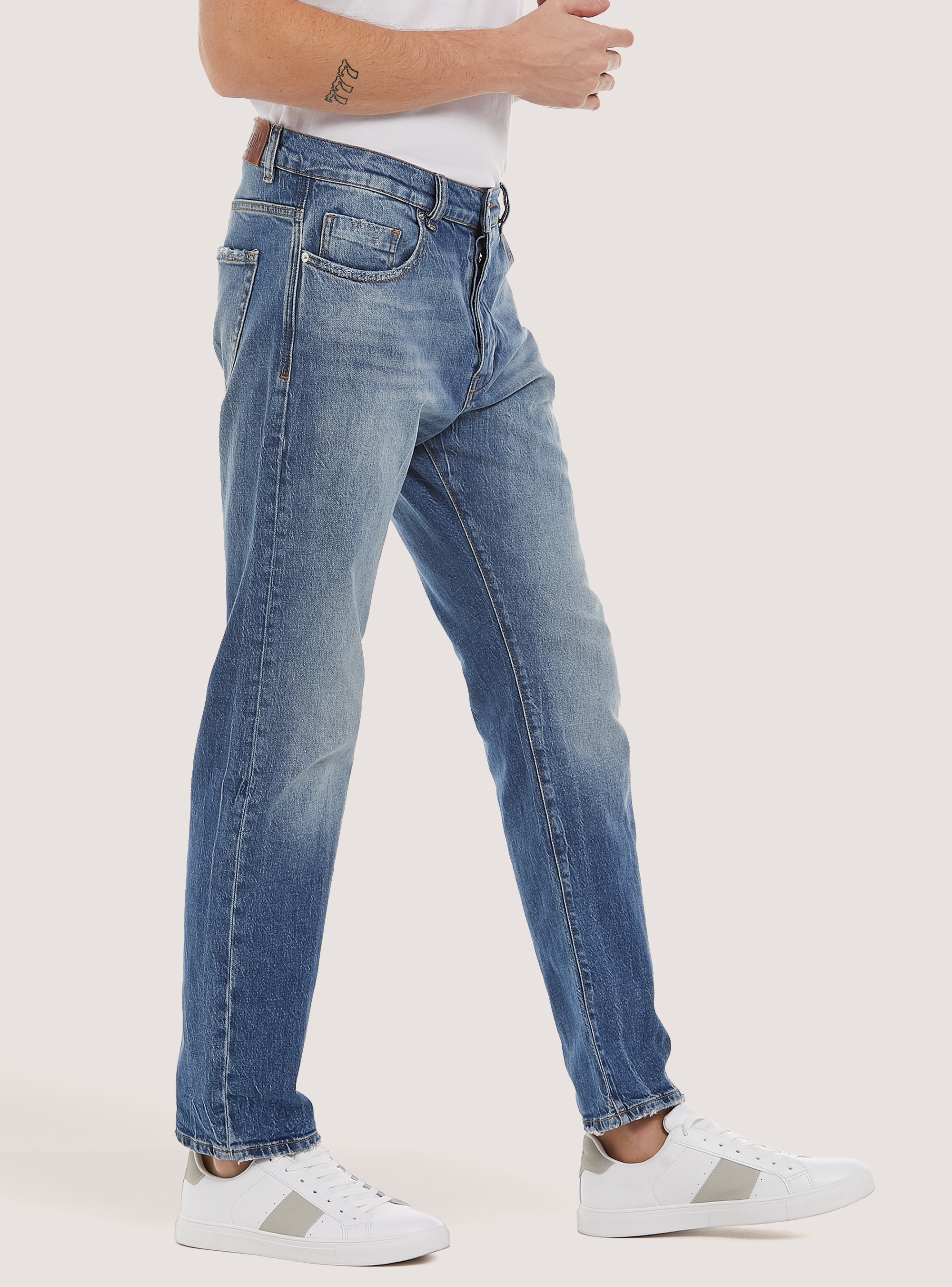 Jeans straight fit in denim stretch, D004 MEDIUM LIGHT BLUE