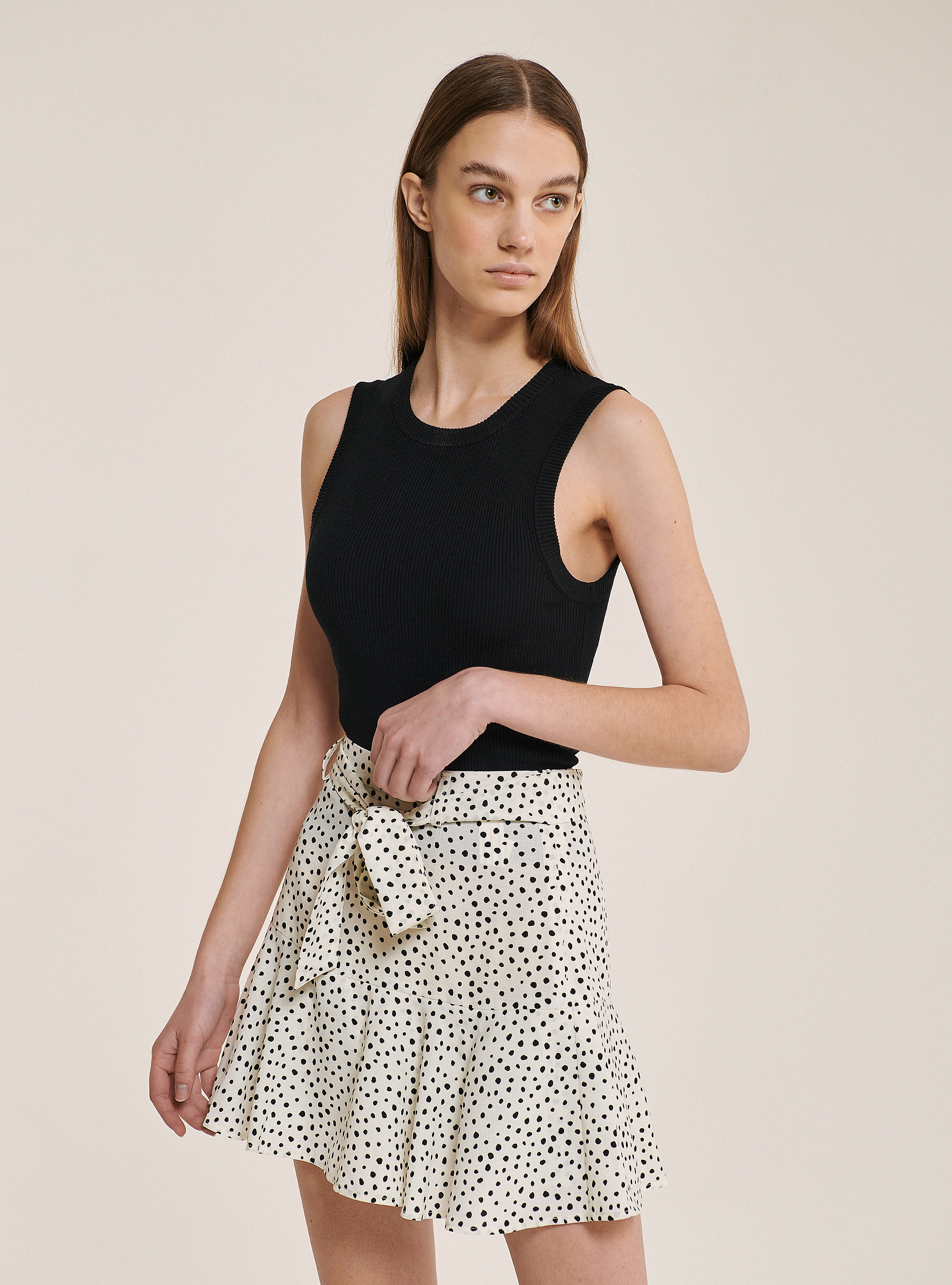 Gesättigter Pullover mit Ripp, C101 BLACK