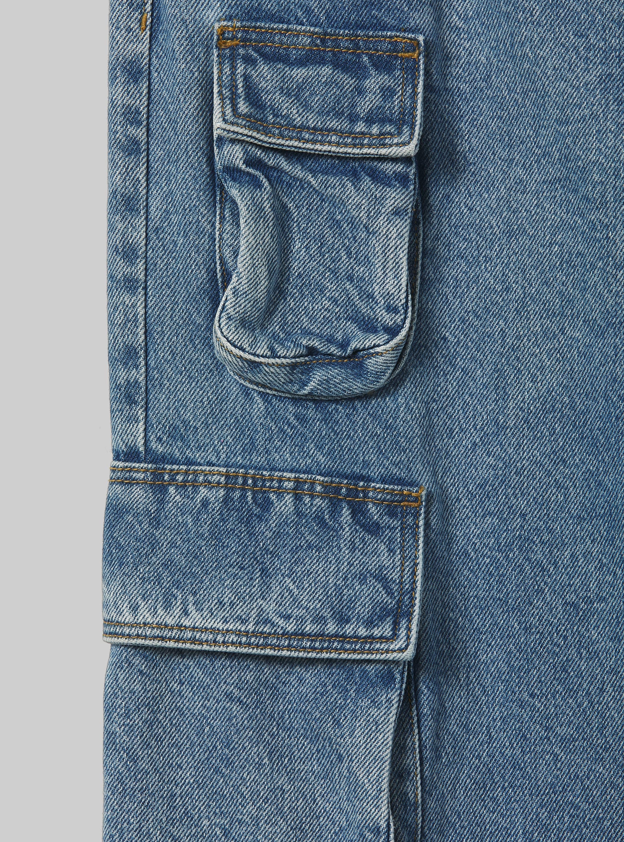 Multi cargo comfort fit jeans