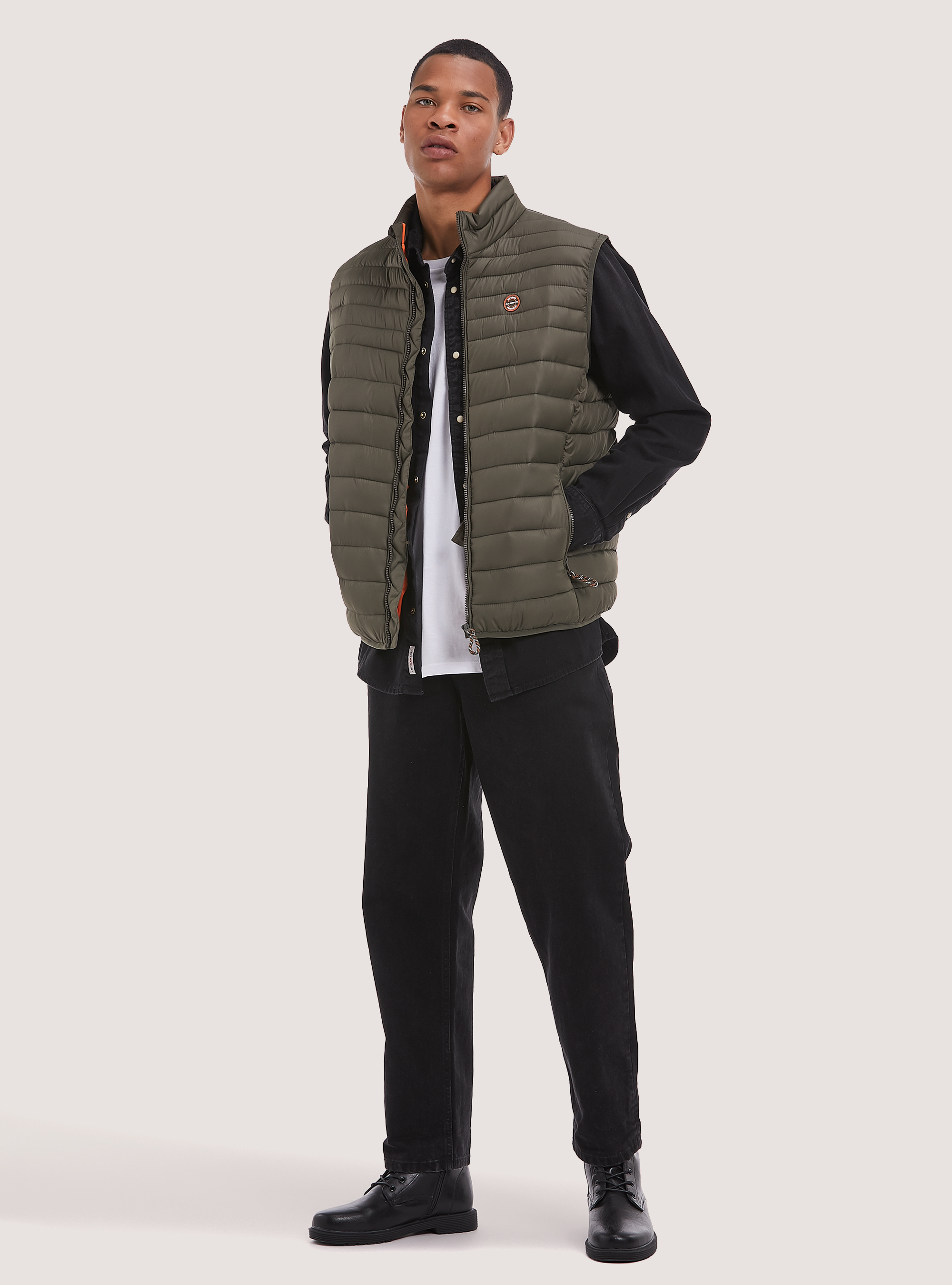 Sleeveless with recycled padding, KY2 KAKY MEDIUM