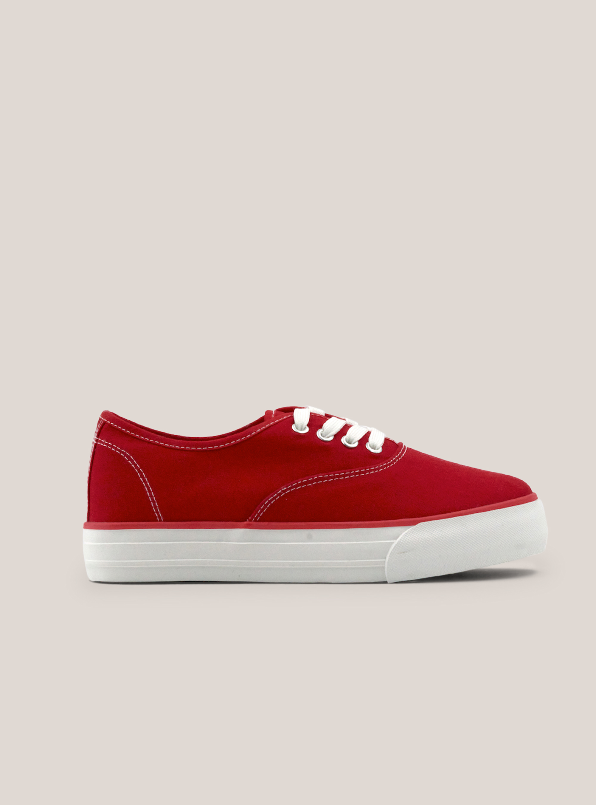 Niedrige Sneaker aus Segeltuch, C3393 RED
