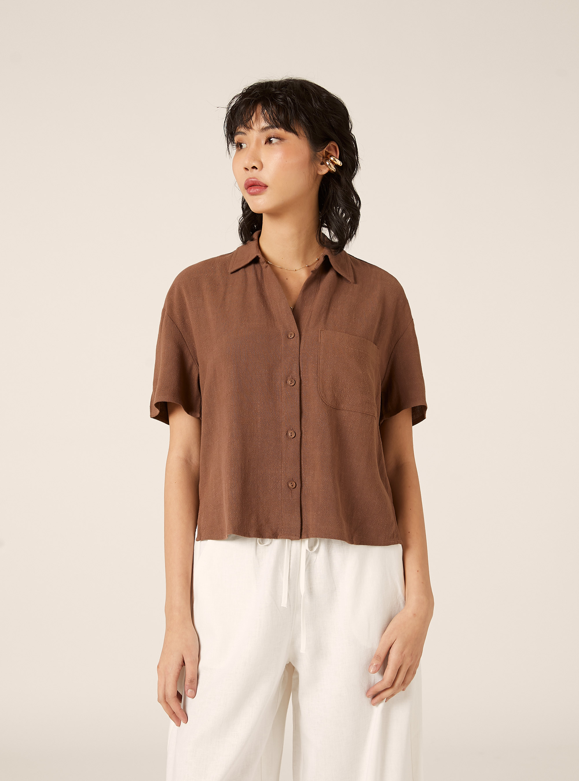 Camisa cropped de mezcla de lino, BR2 BROWN MEDIUM