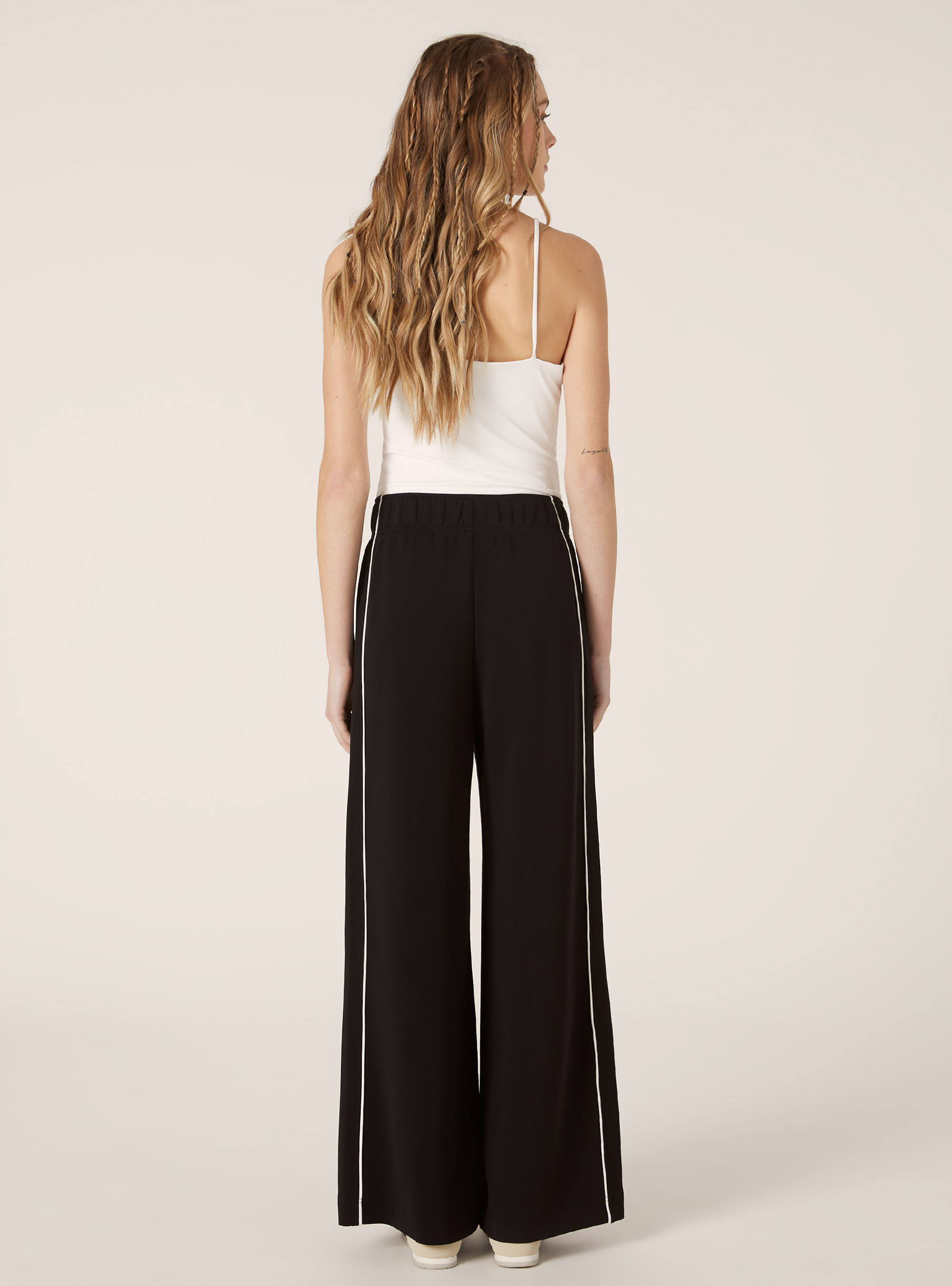 Soft touch wide leg joggers, BK1 BLACK