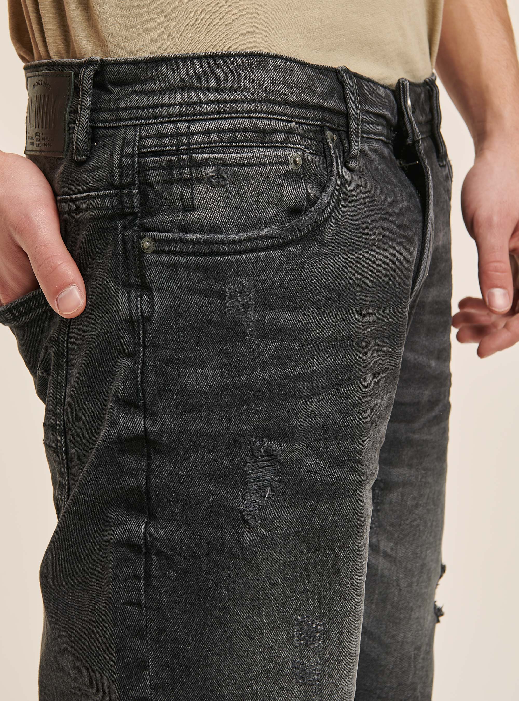 Bermuda denim slim comfort con rotture bci program, BLACK