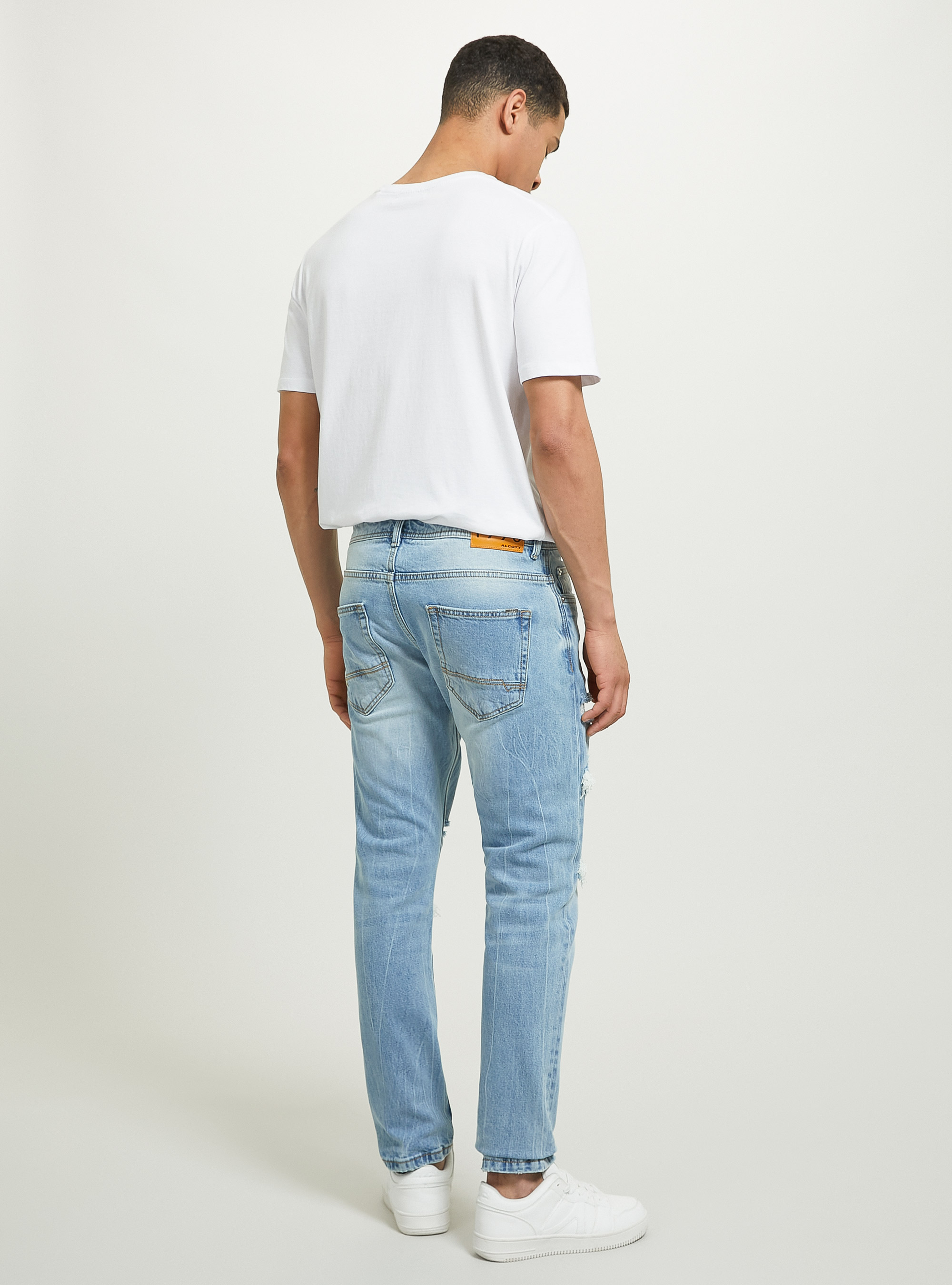 Slim fit stretch denim jeans with rips, D004 MEDIUM LIGHT BLUE