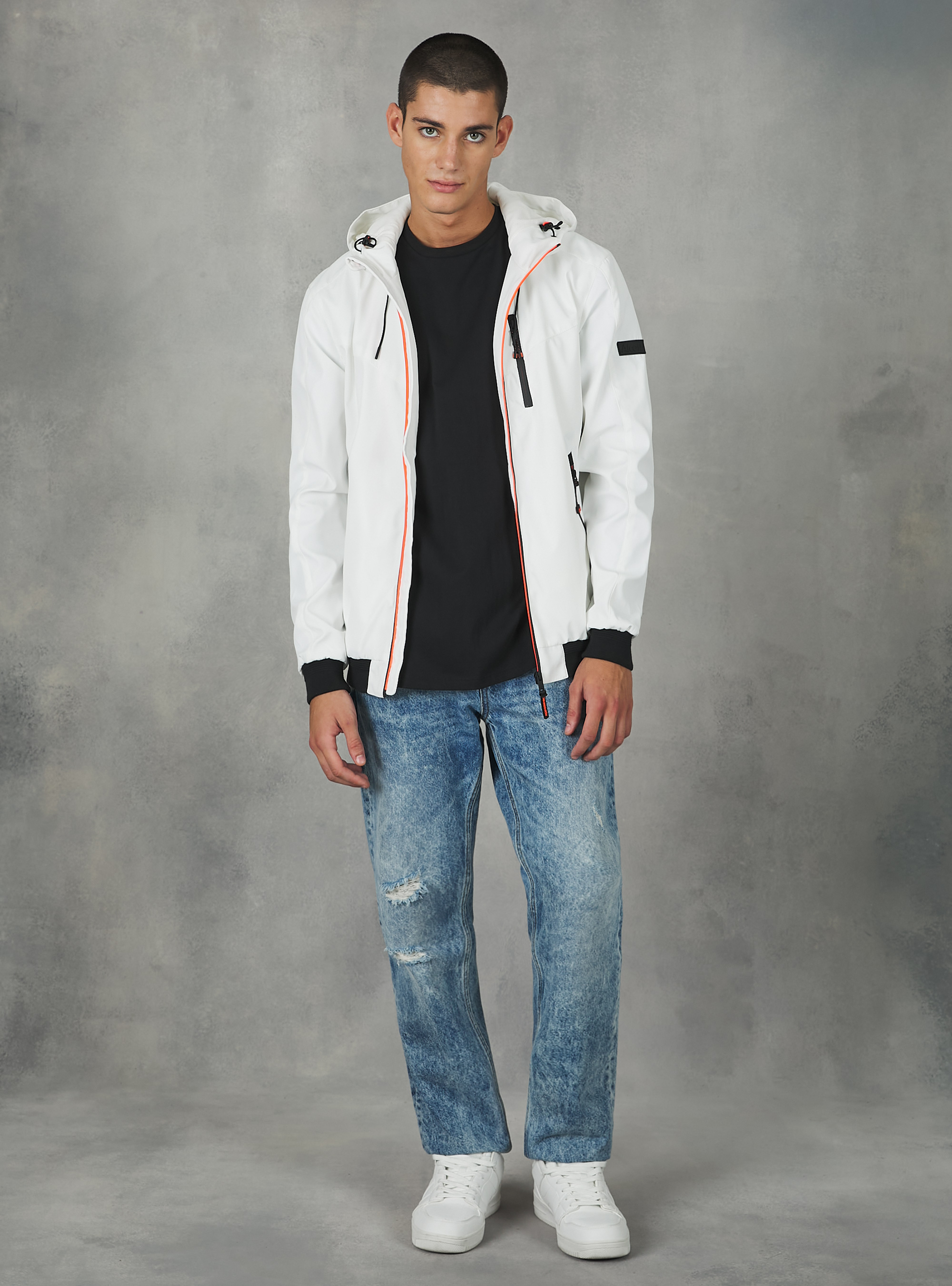 Bomber antivento con cappuccio, WH1 OFF WHITE