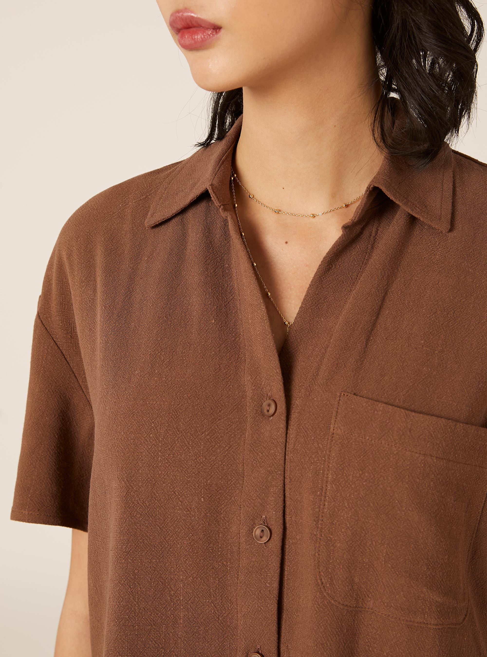 Camisa cropped de mezcla de lino, BR2 BROWN MEDIUM