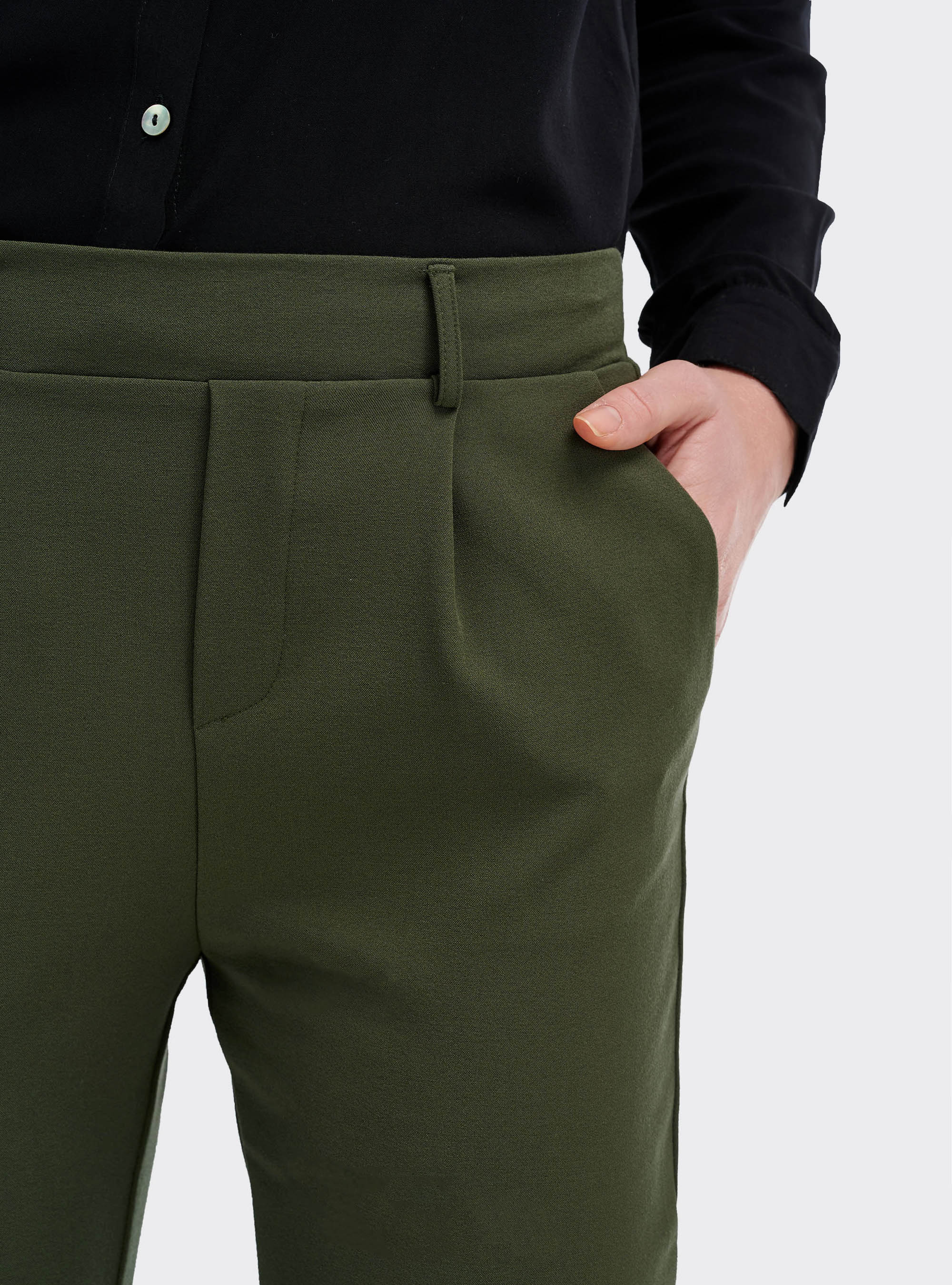 Chino trousers with a contrast belt, C6631 KAKY