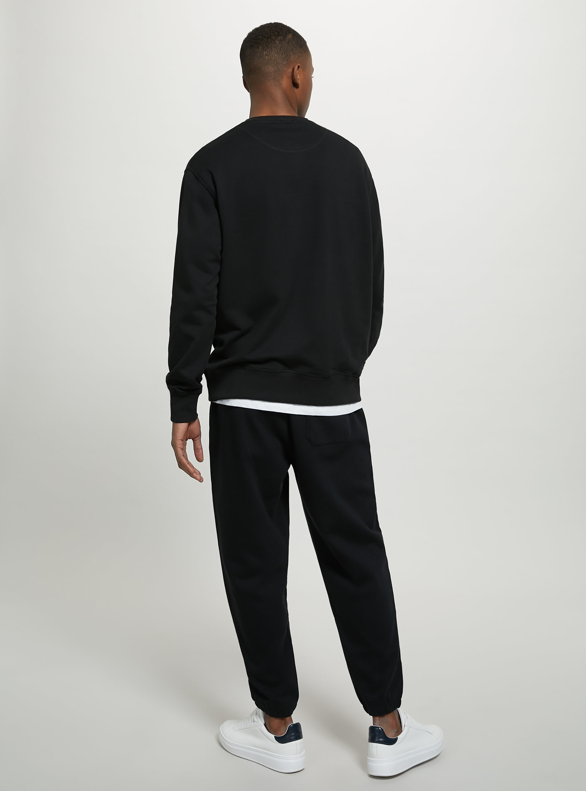 Plain-coloured crew-neck sweatshirt, BK1 BLACK
