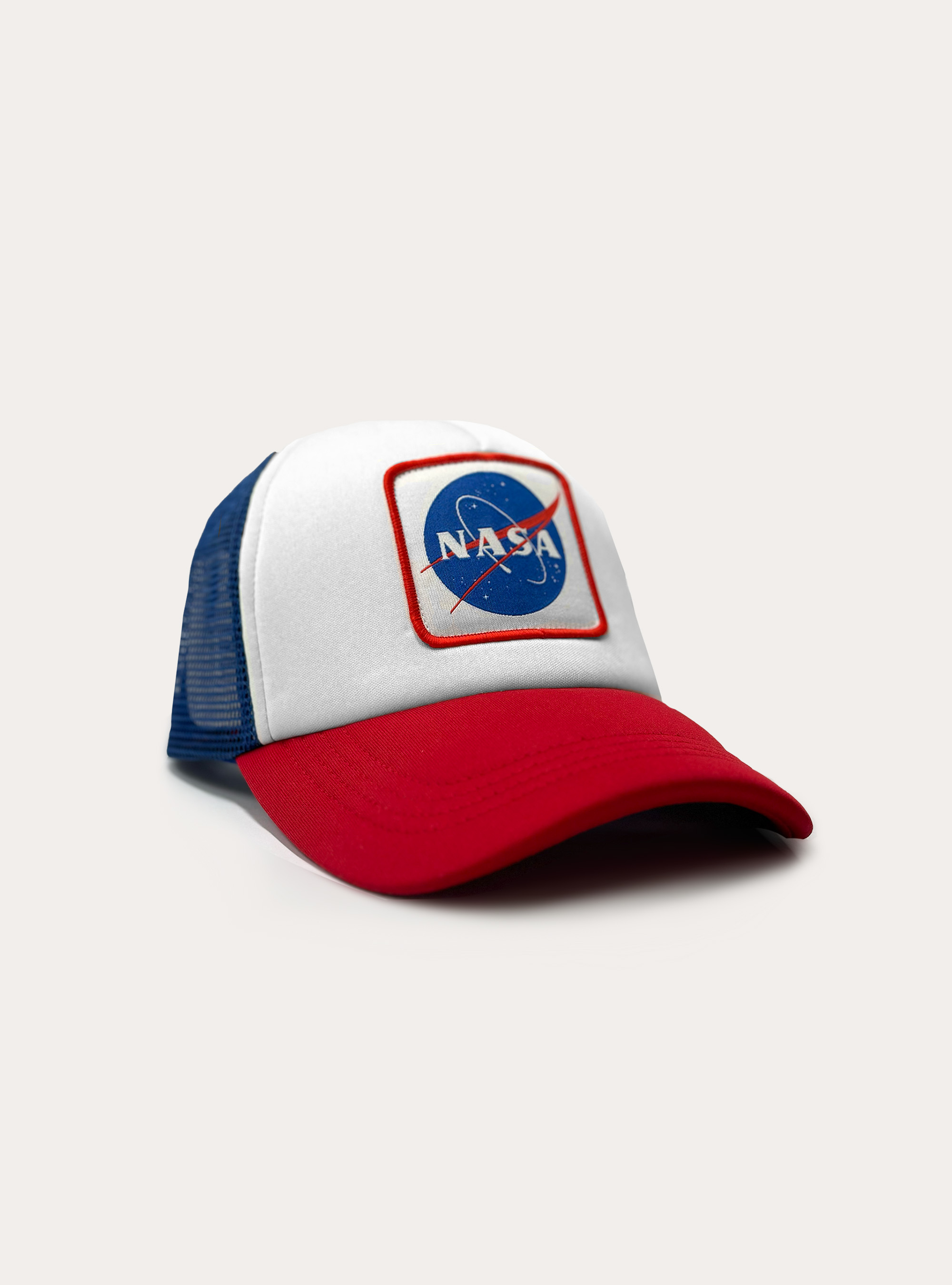 Cappello nasa, WHITE