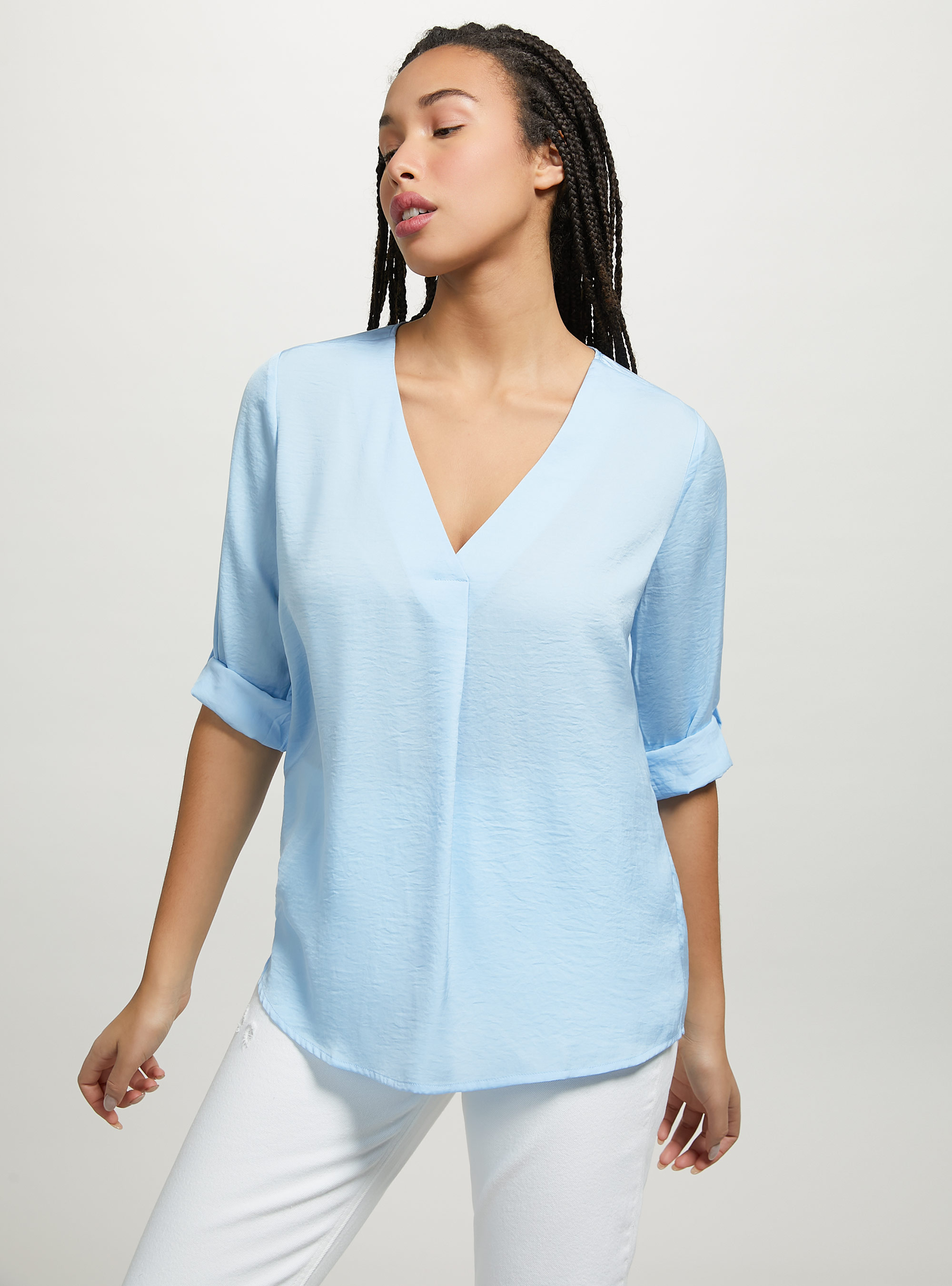Plain-coloured blouse with neckline, AZ3 AZURE LIGHT