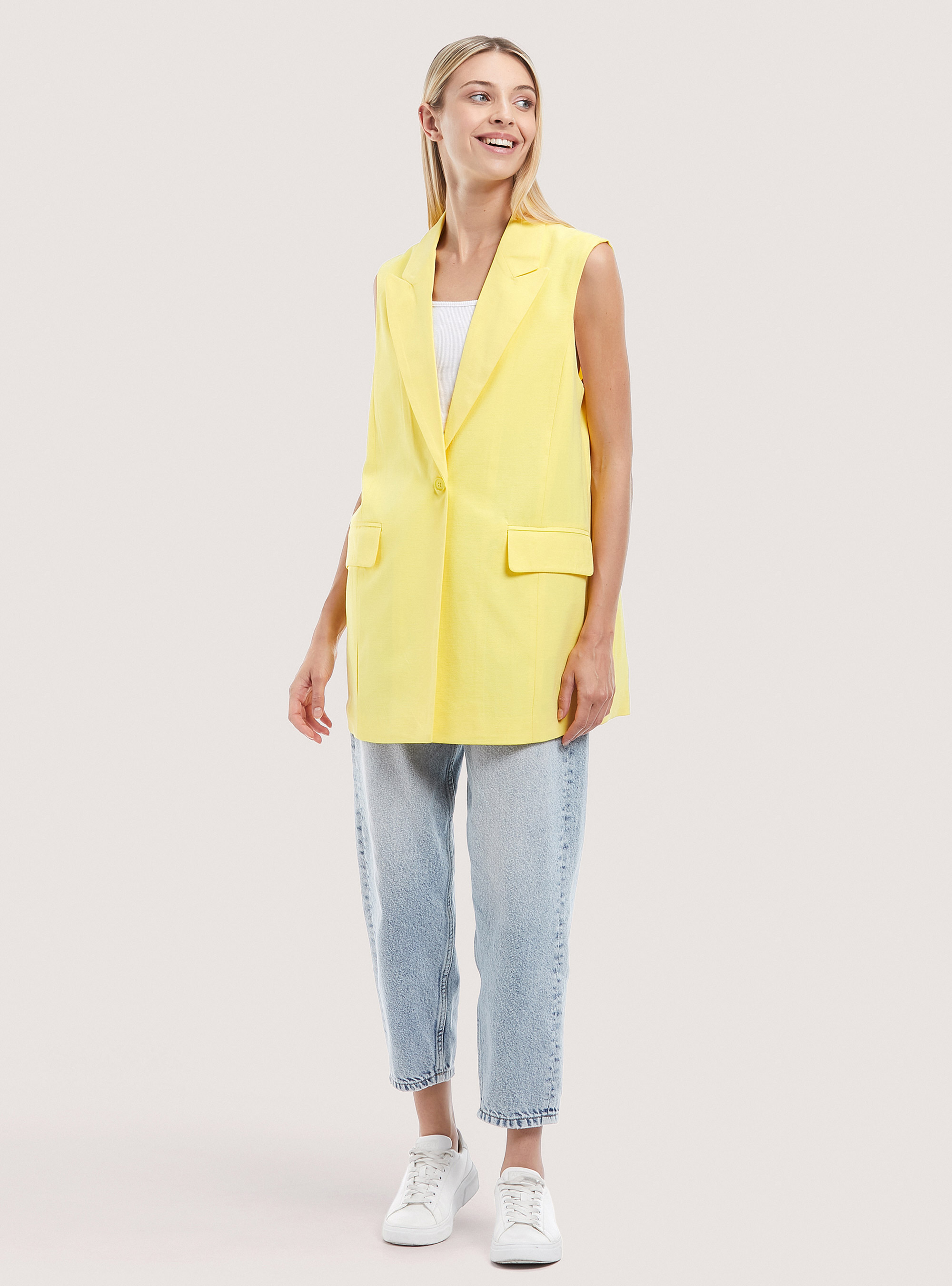 Vest with lapels and pockets, YE2 YELLOW MEDIUM