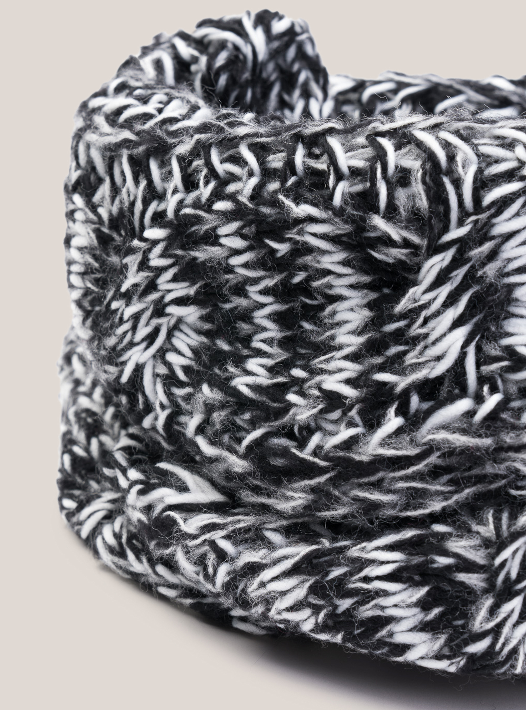 Sciarpa con frange, NEGRO/BLANCO