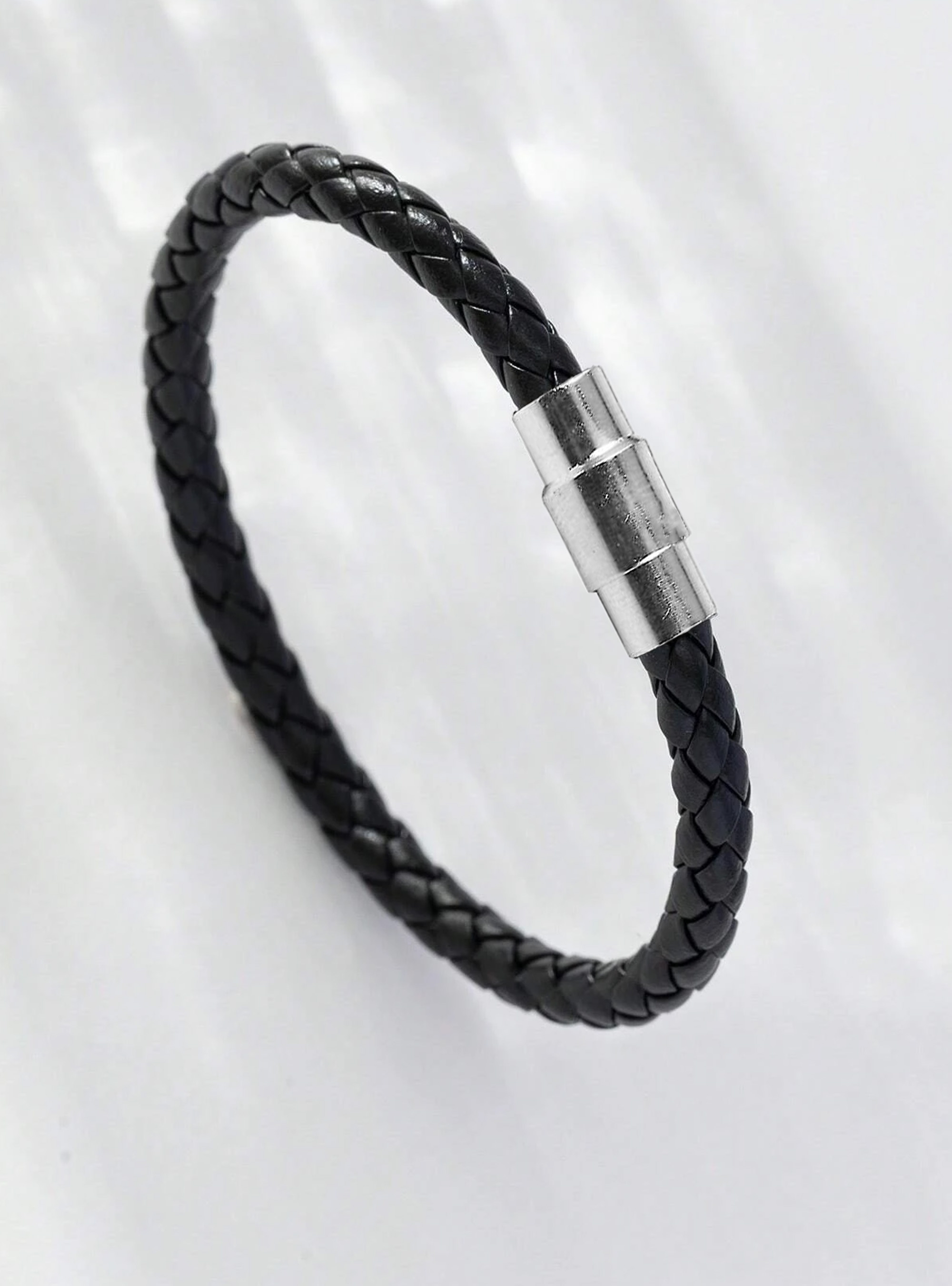 Bracciale in pelle vera intrecciato con chiusura, BK1 BLACK
