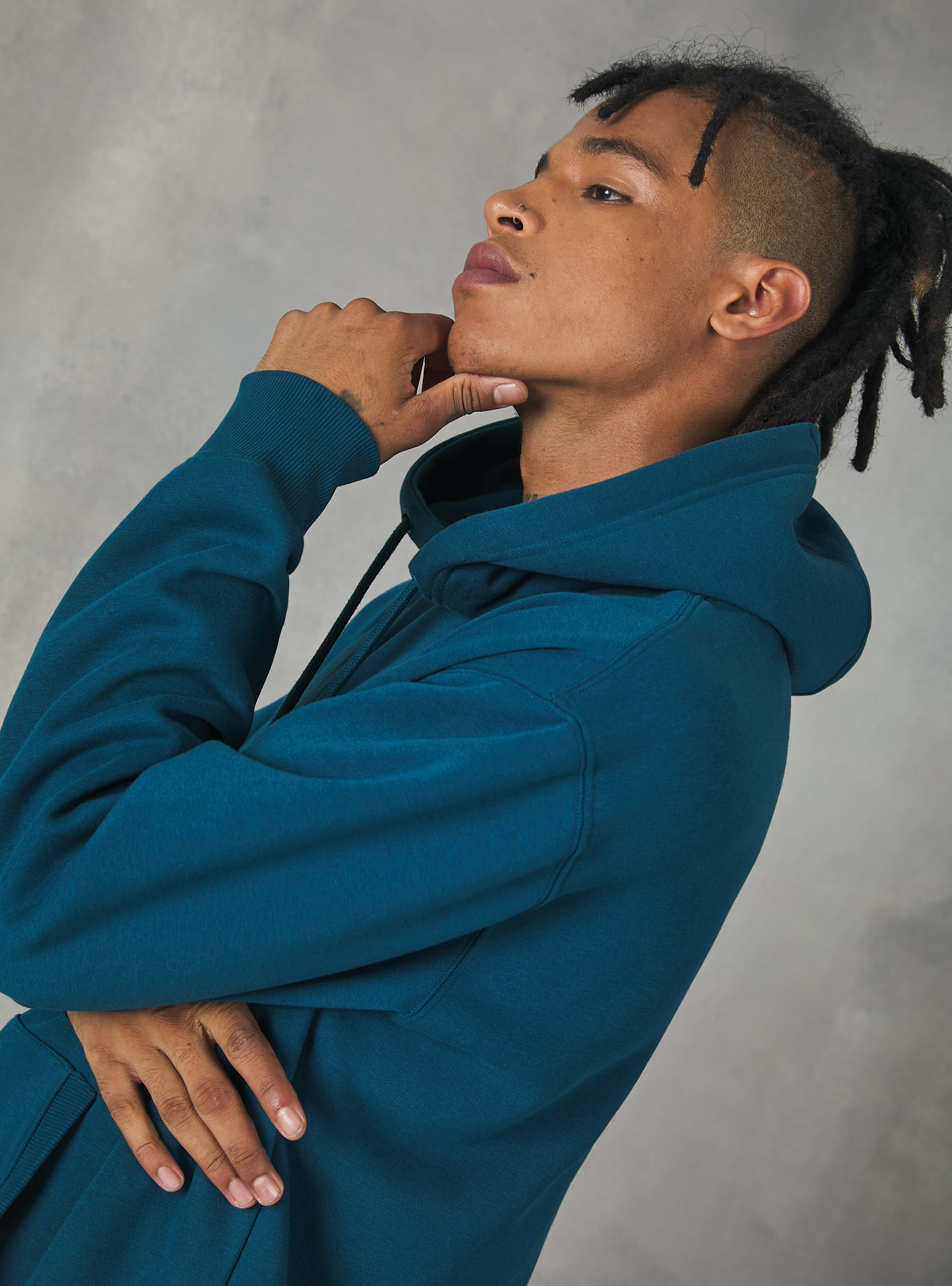 Sweatshirt with hood and pouch pocket, OB2 BLUE OIL MED.