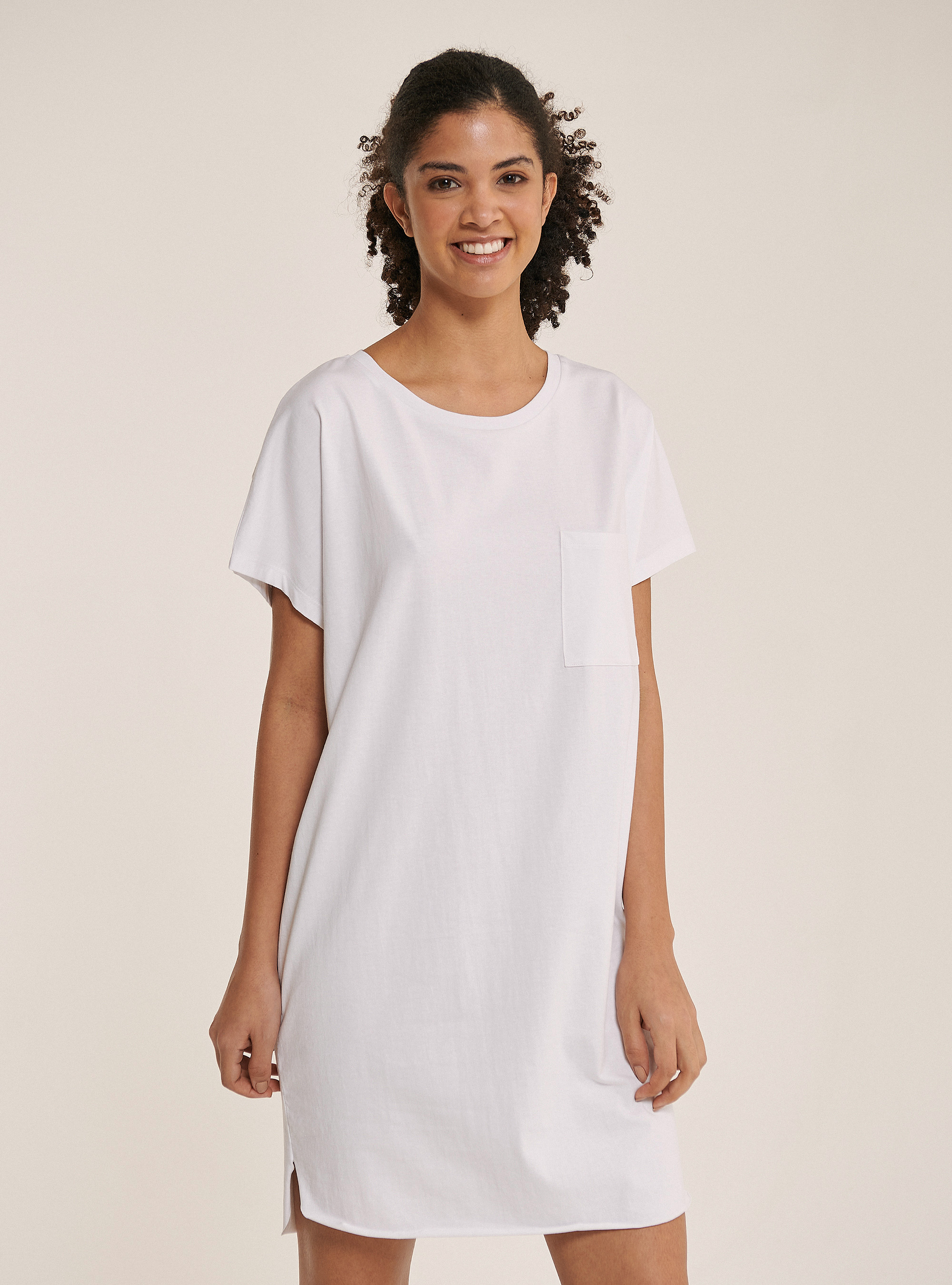 Basic dress with pocket in solid colour, C0020 OFF WHITE