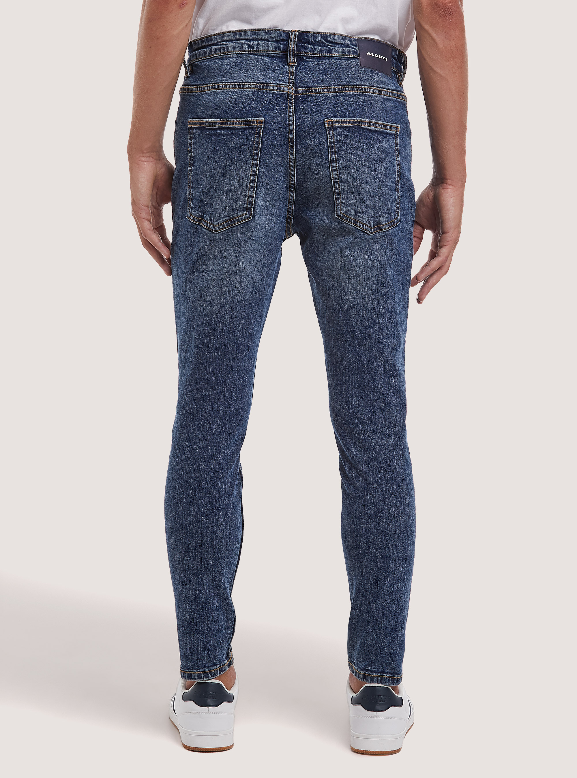 Stretch denim carrot fit jeans, D004 MEDIUM LIGHT BLUE