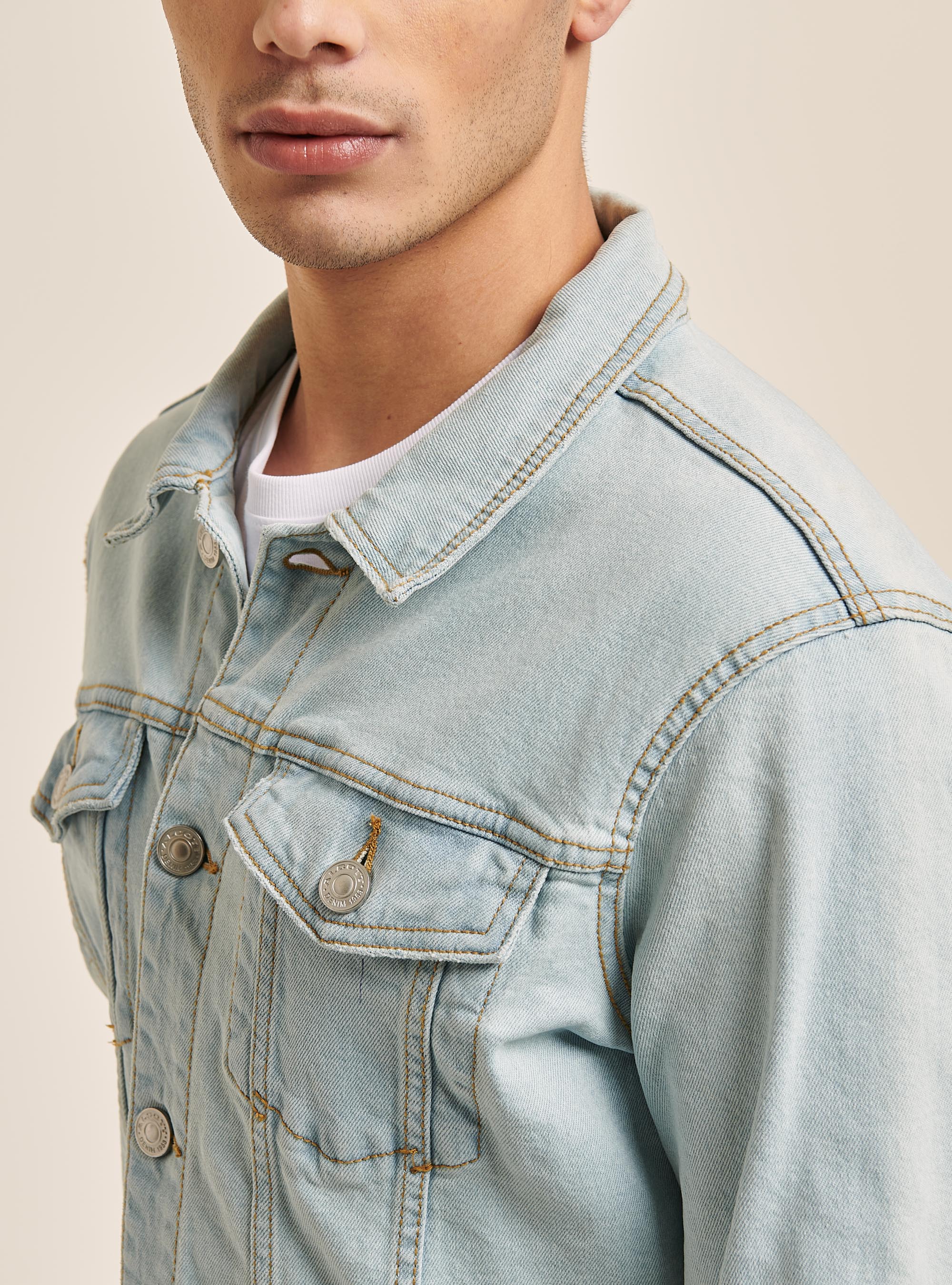 denim jacket washed blue