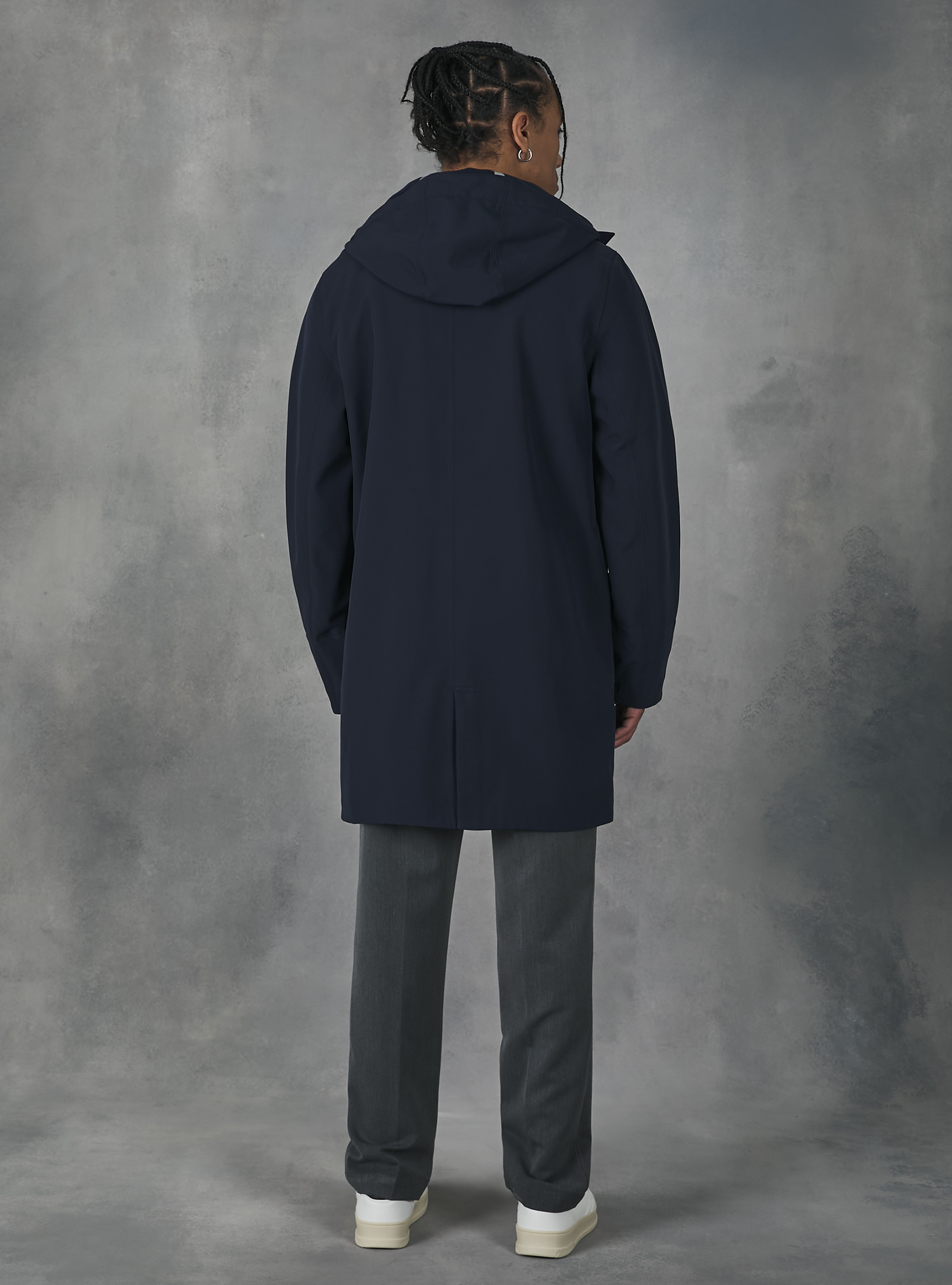 Giacca in tessuto tecnico con cappuccio, NA1 NAVY DARK