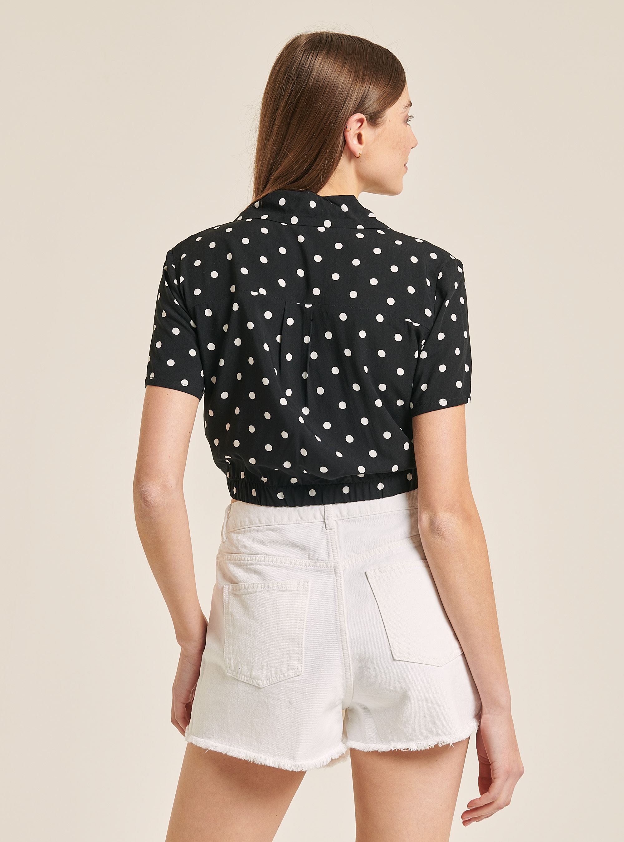 Chemise courte à pois, C101 BLACK