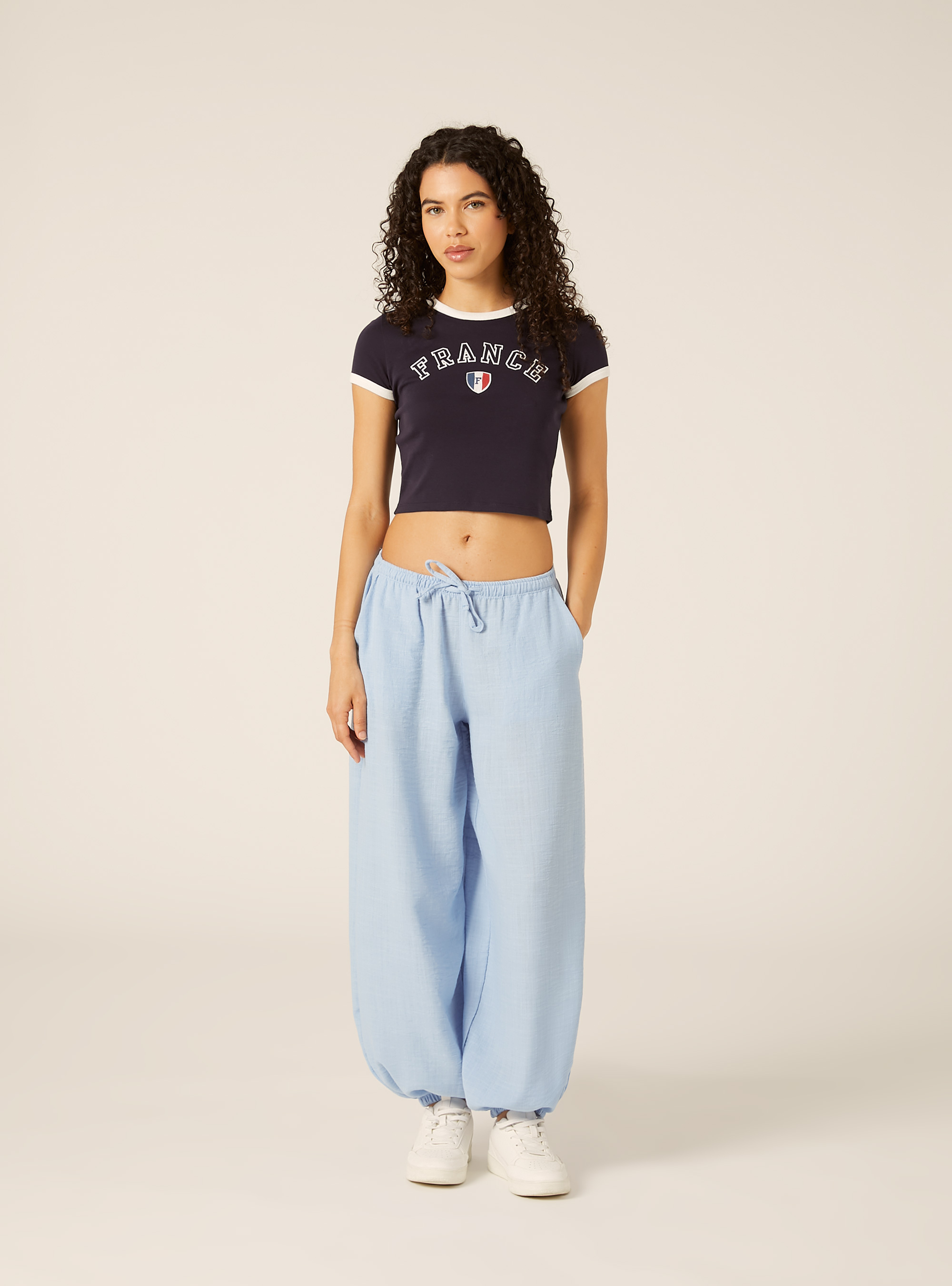 T-shirt crop con stampa calcio mondiali, NA2 NAVY MEDIUM