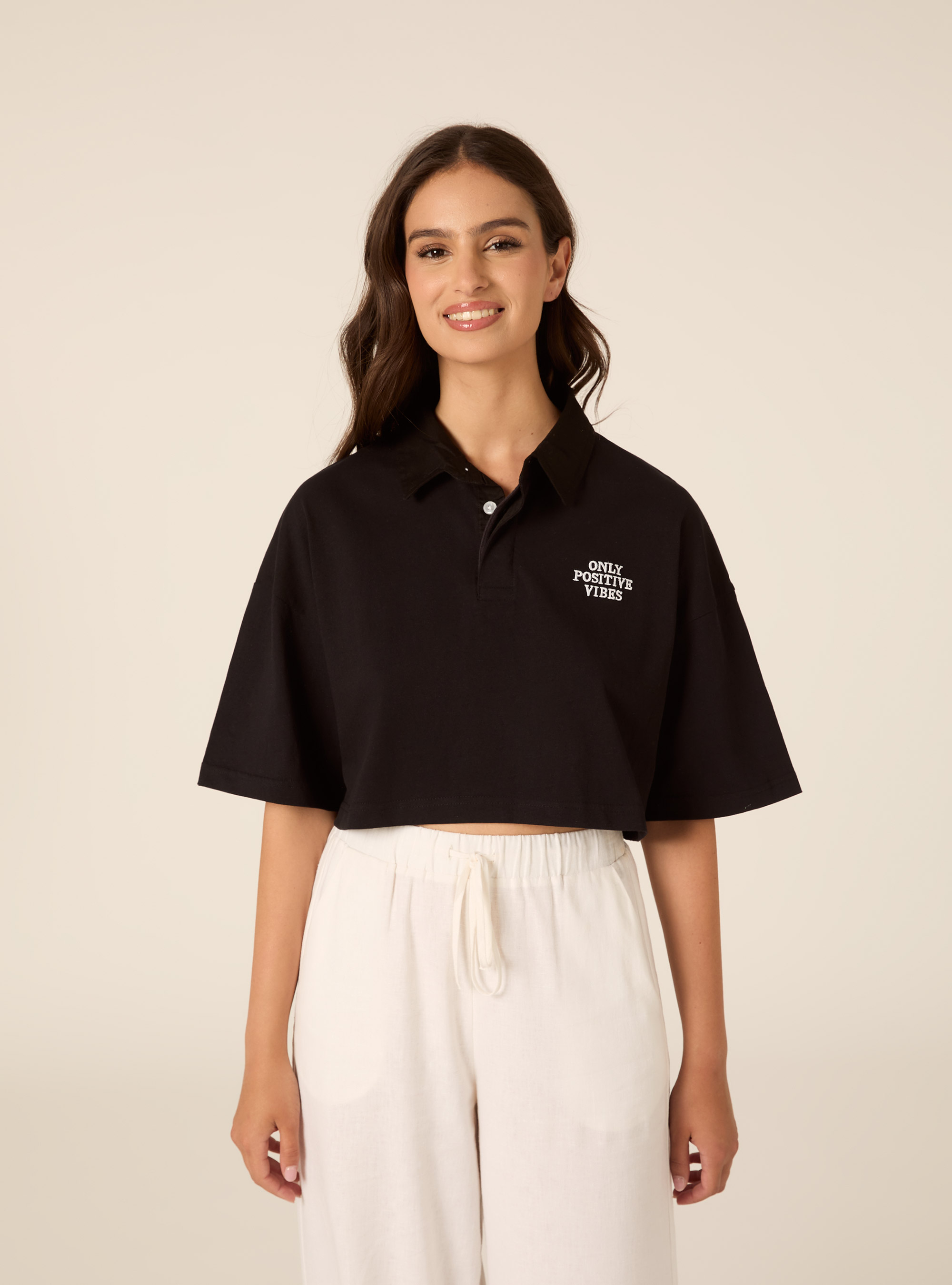 Polo crop tinta unita con ricamo, BK1 BLACK