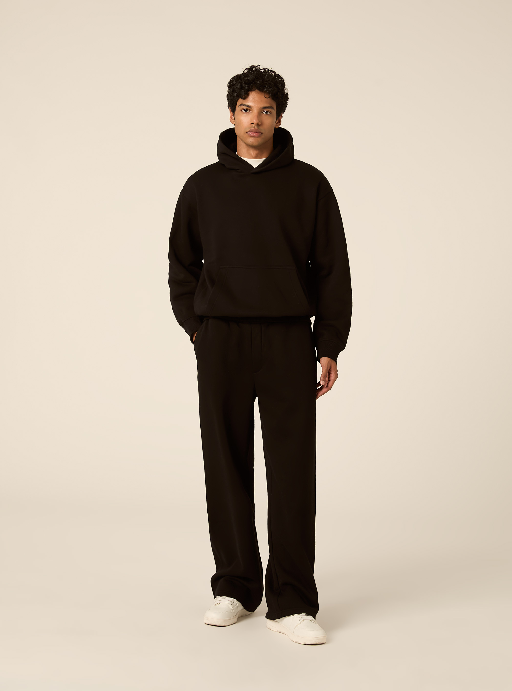 Felpa con cappuccio boxy fit, BK1 BLACK