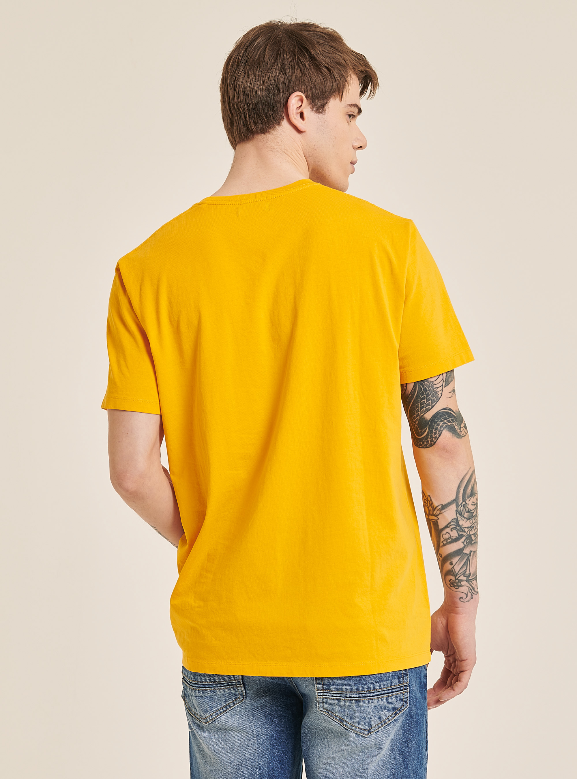 Maglietta girocollo con taschino in cotone, C719 SENAPE