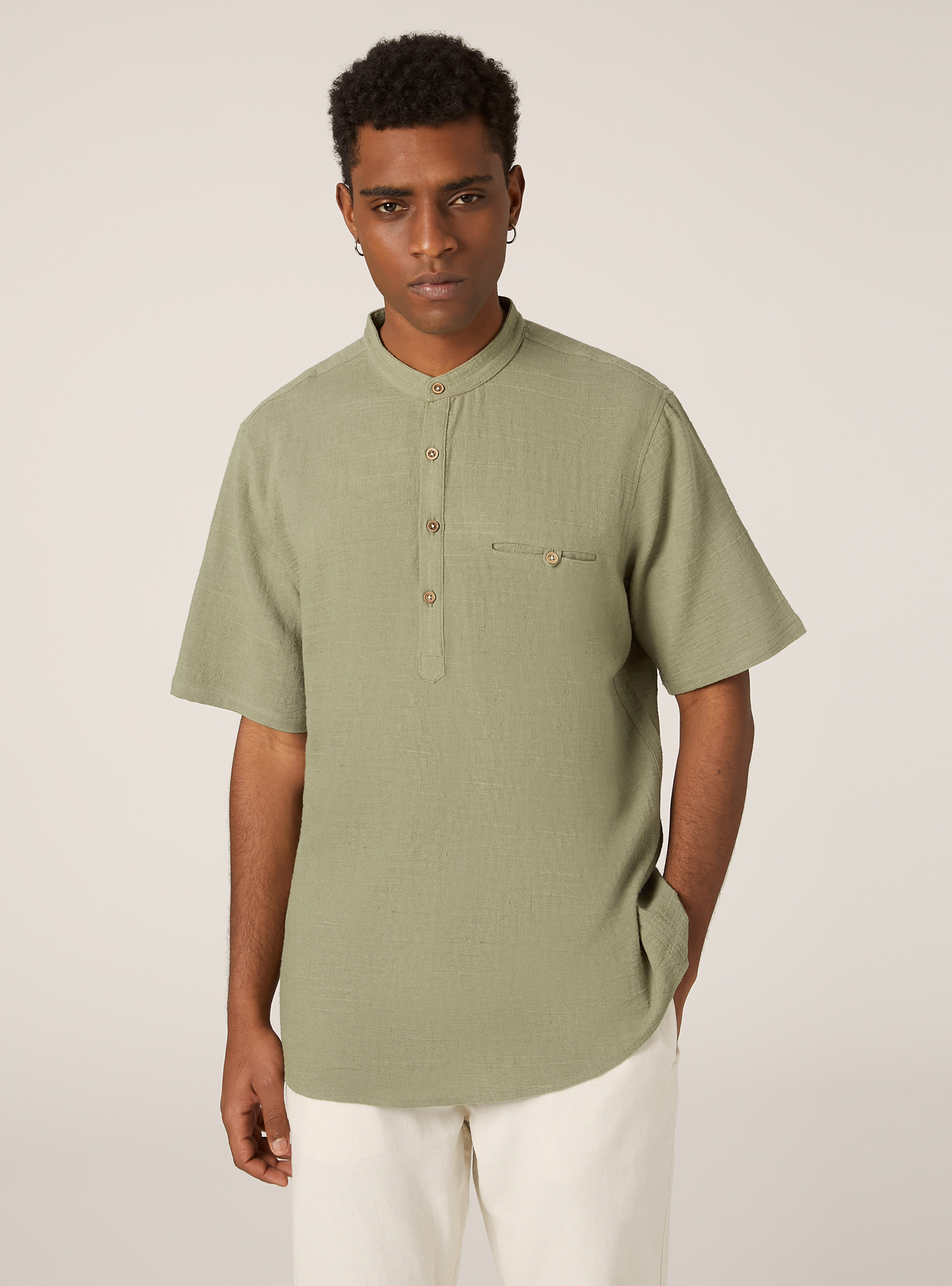 Camisa de mezcla de lino con cuello coreano, KY2 KAKY MEDIUM