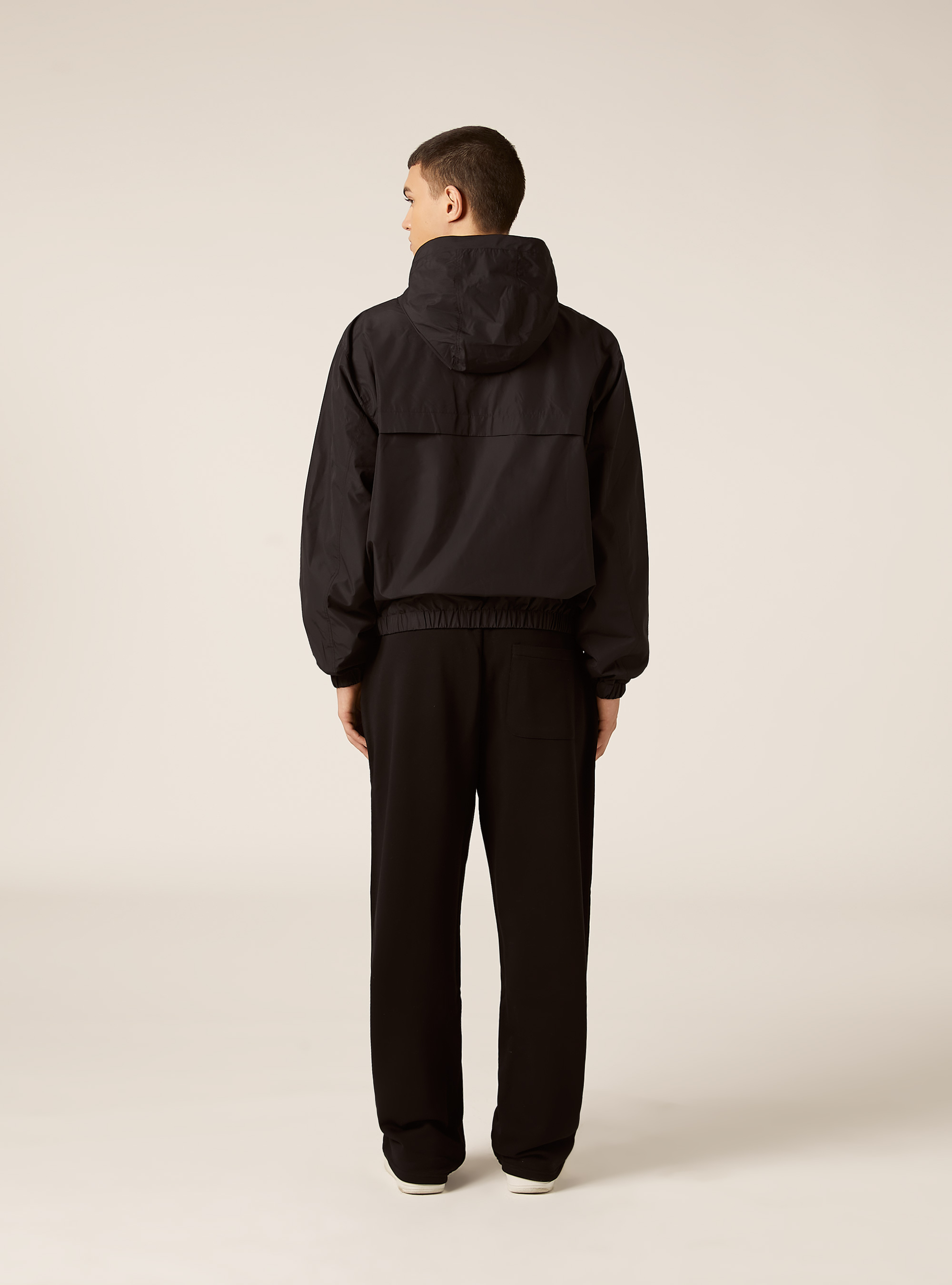 Giubbotto tecnico con cappuccio, BK1 BLACK