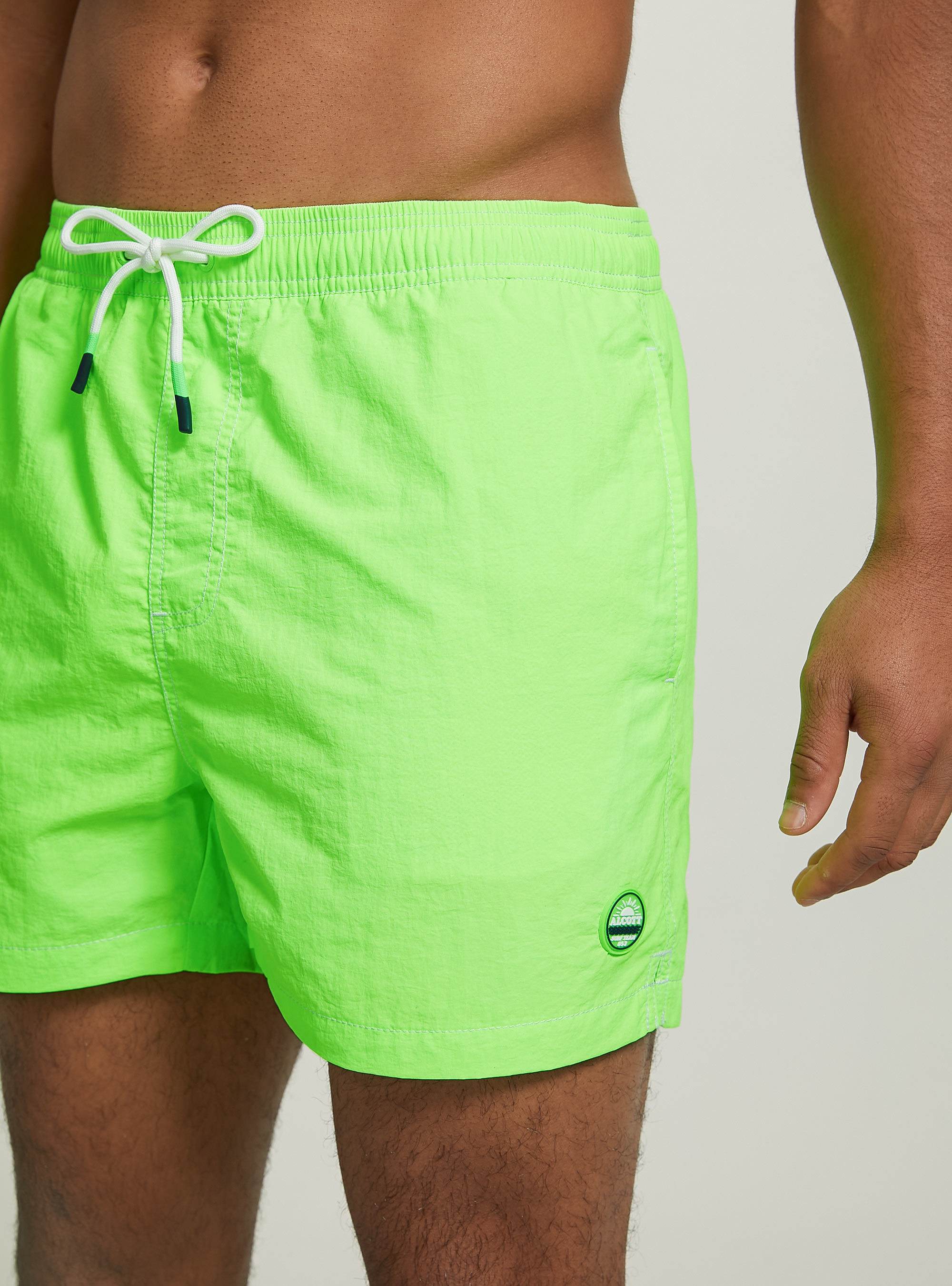 Costume tinta unita con ricamo e tasca sul retro, FGN3 FLUO LIGHT GREEN