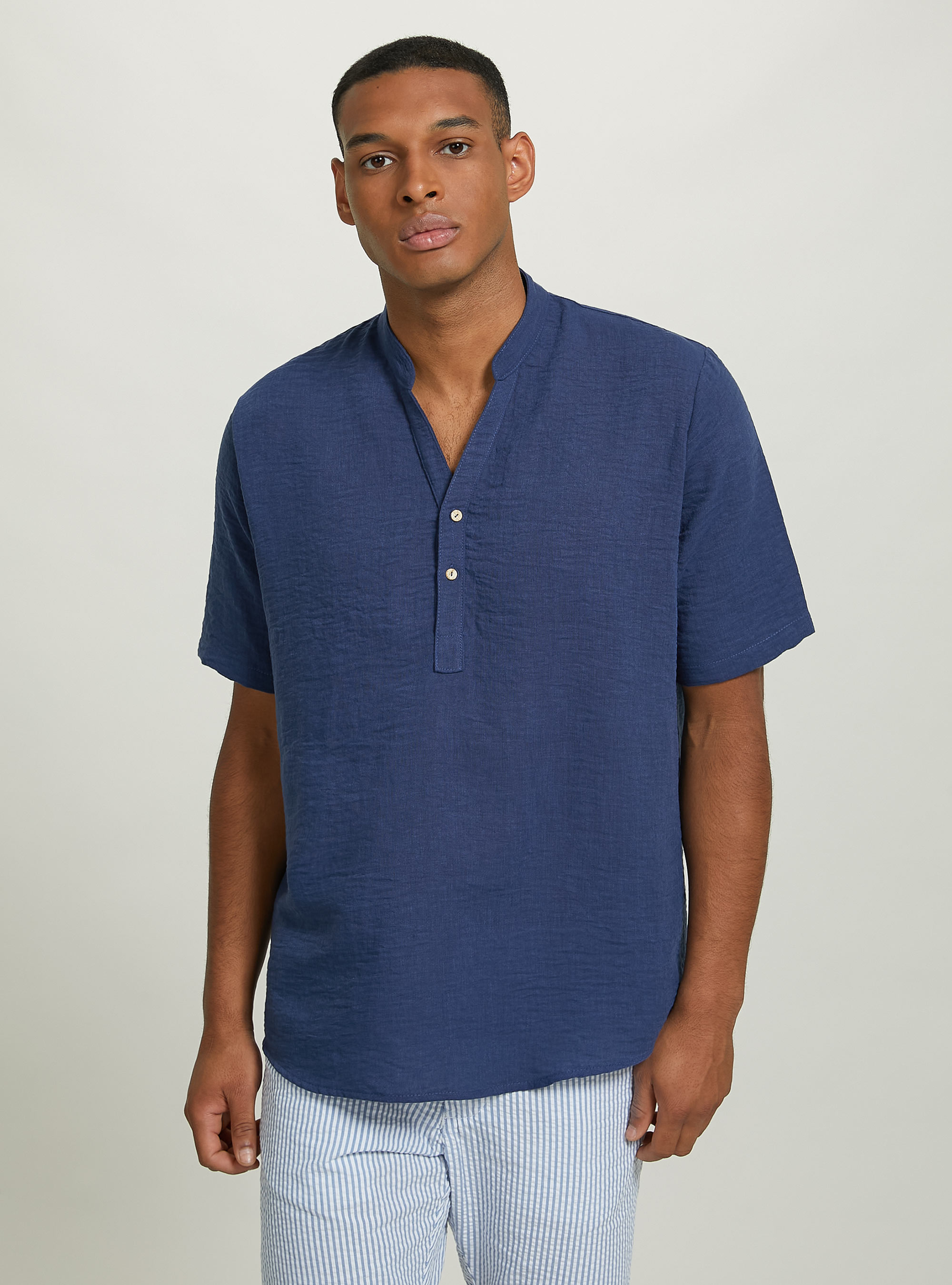 Camicia basica collo coreano mezza placchetta, NA2 NAVY MEDIUM