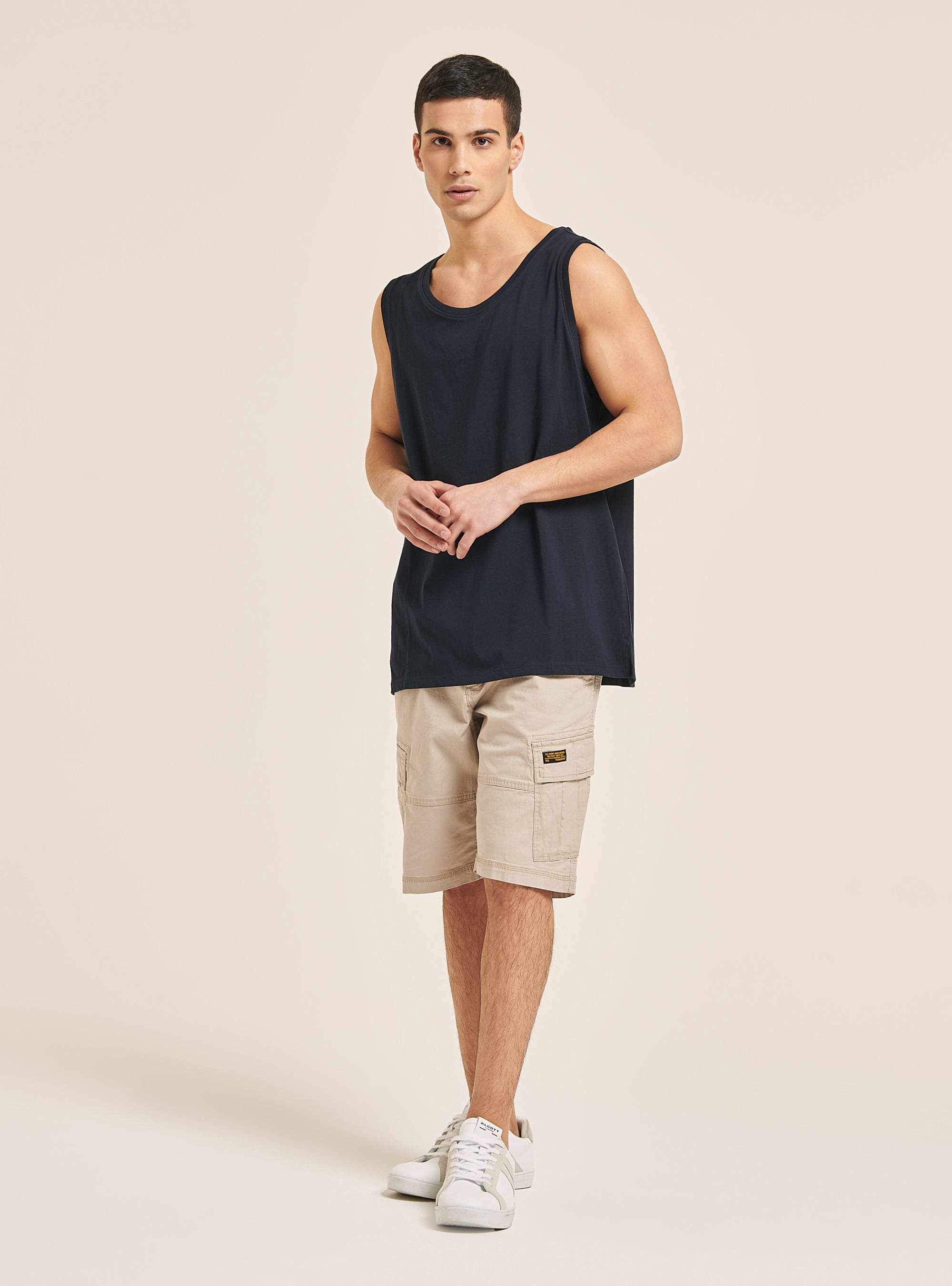 D&eacute;bardeur confort de couleur unie, NA1 NAVY DARK