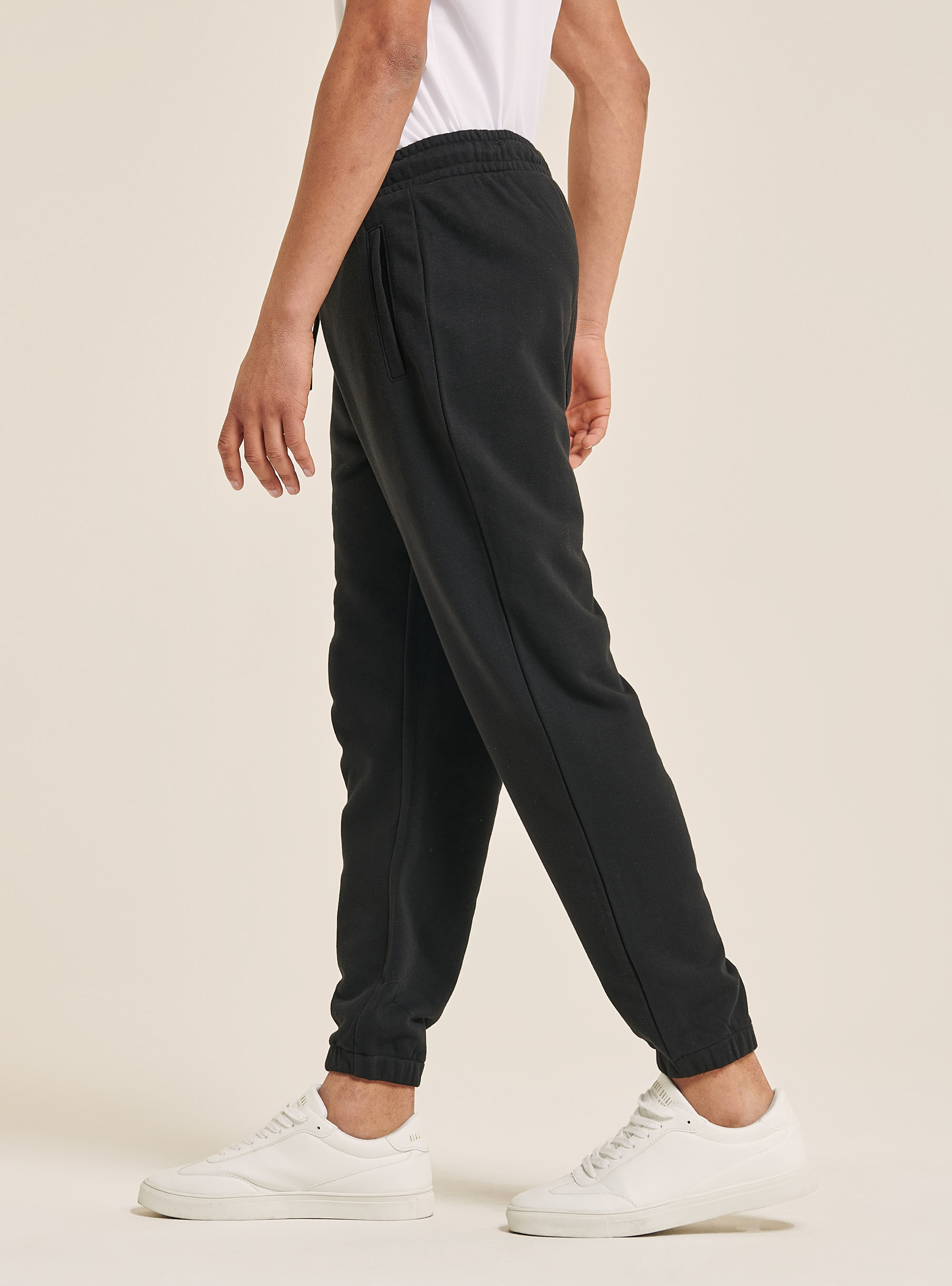 Pantalons jogger basic en tissu de sweatshirt avec coulisse, C101 BLACK