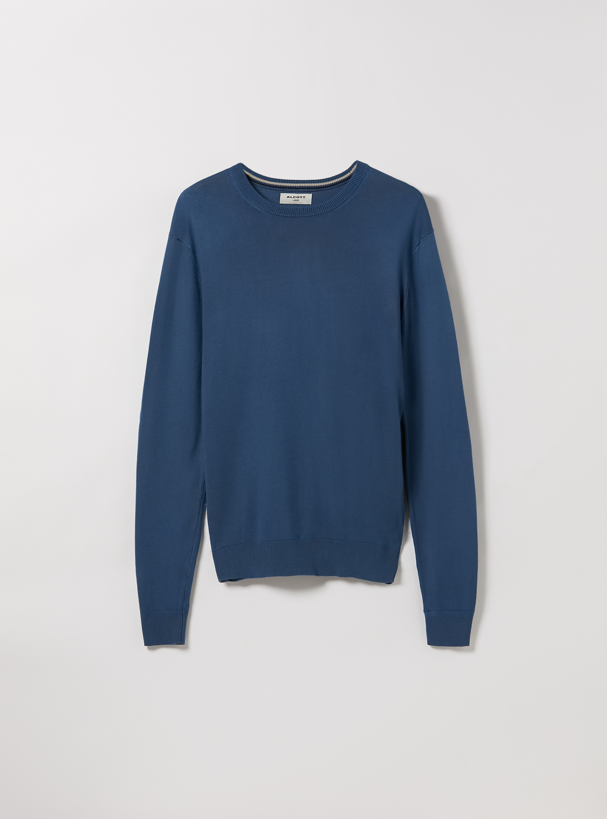 Round-neck pullover made of sustainable viscose Ecovero, BL2 BLUE MEDIUM