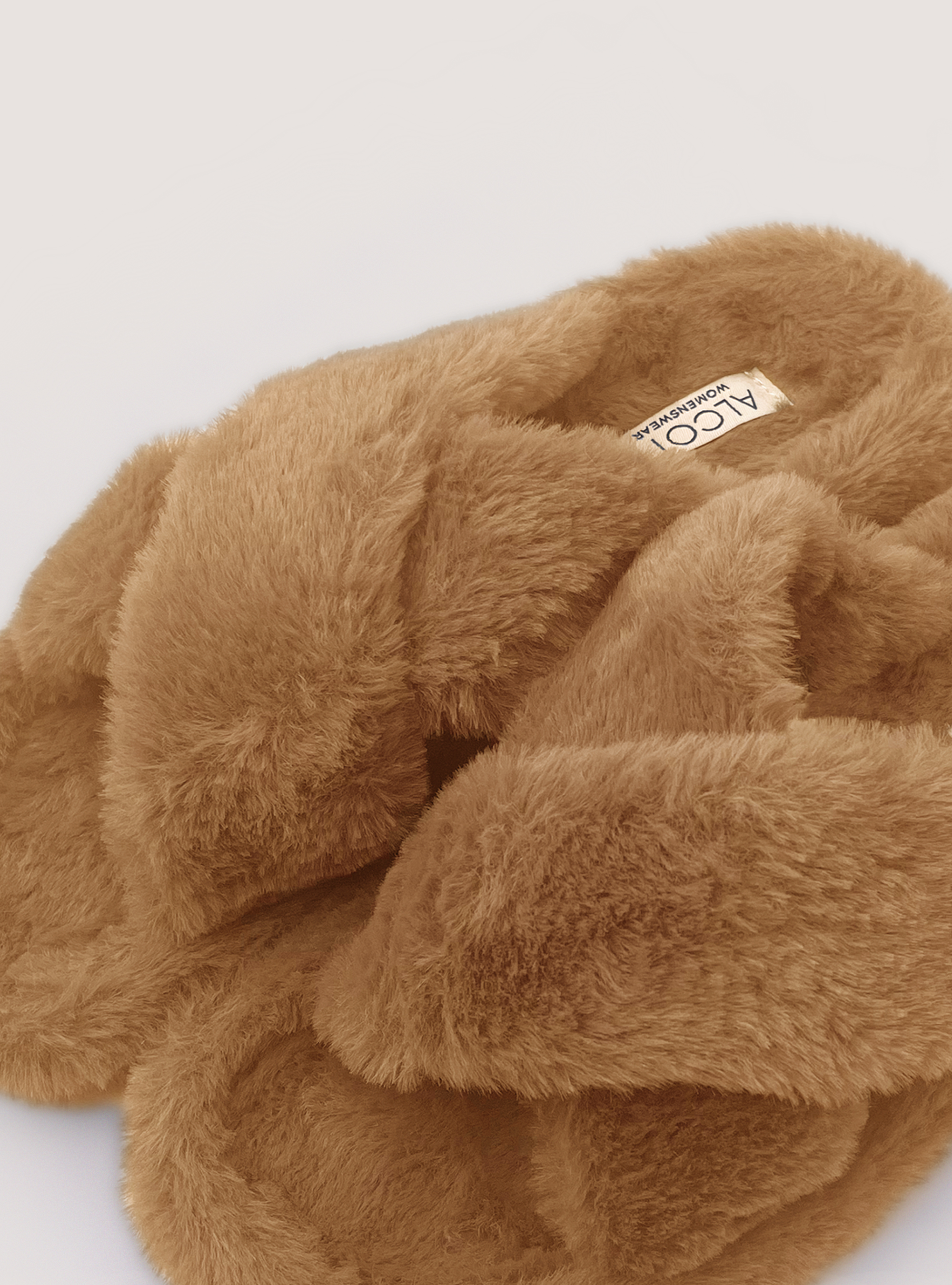 Faux fur slippers, TB1 TOBACCO DARK