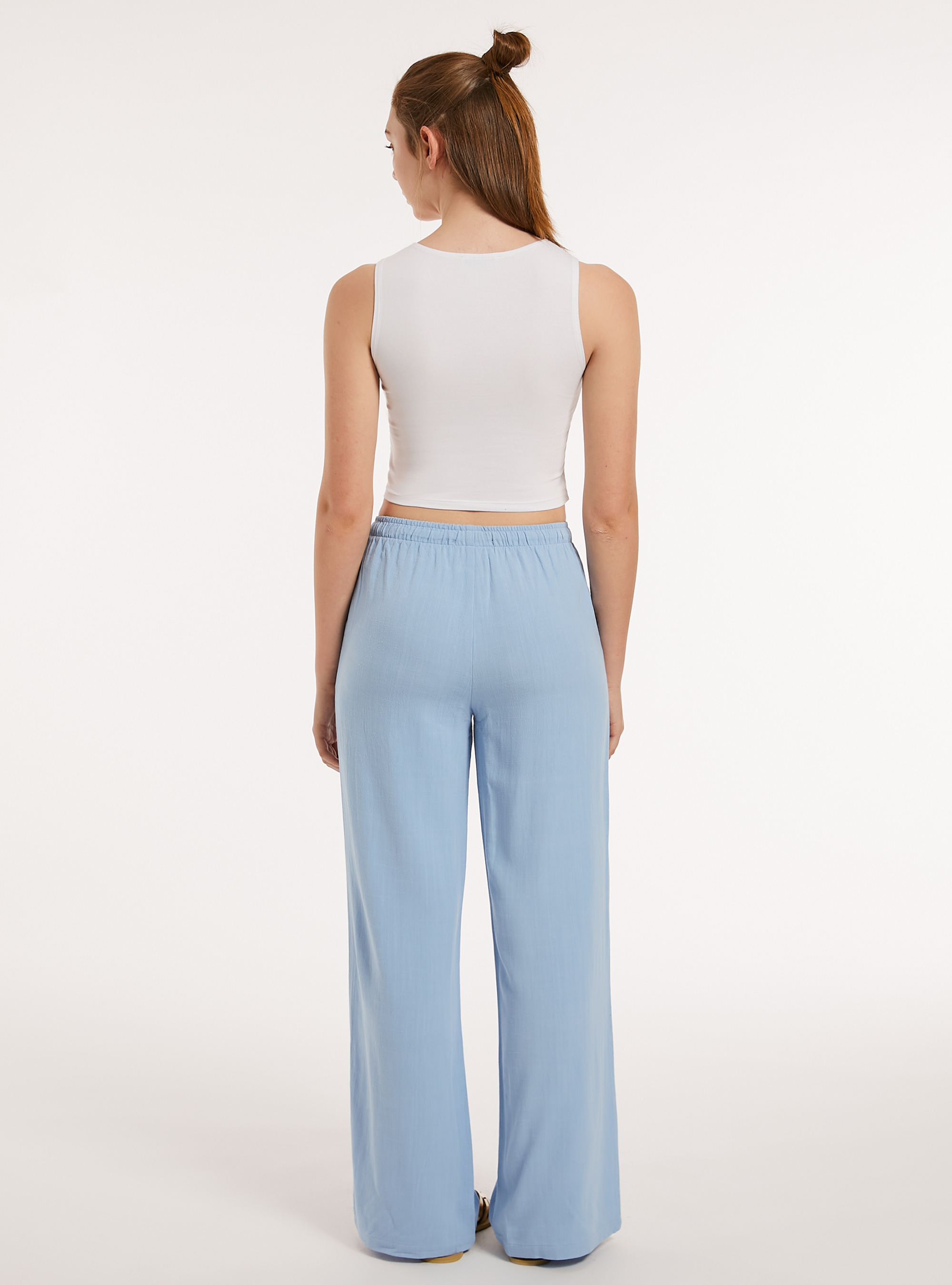 Canotta basica in jersey elasticizzato crop fit, WH3 WHITE