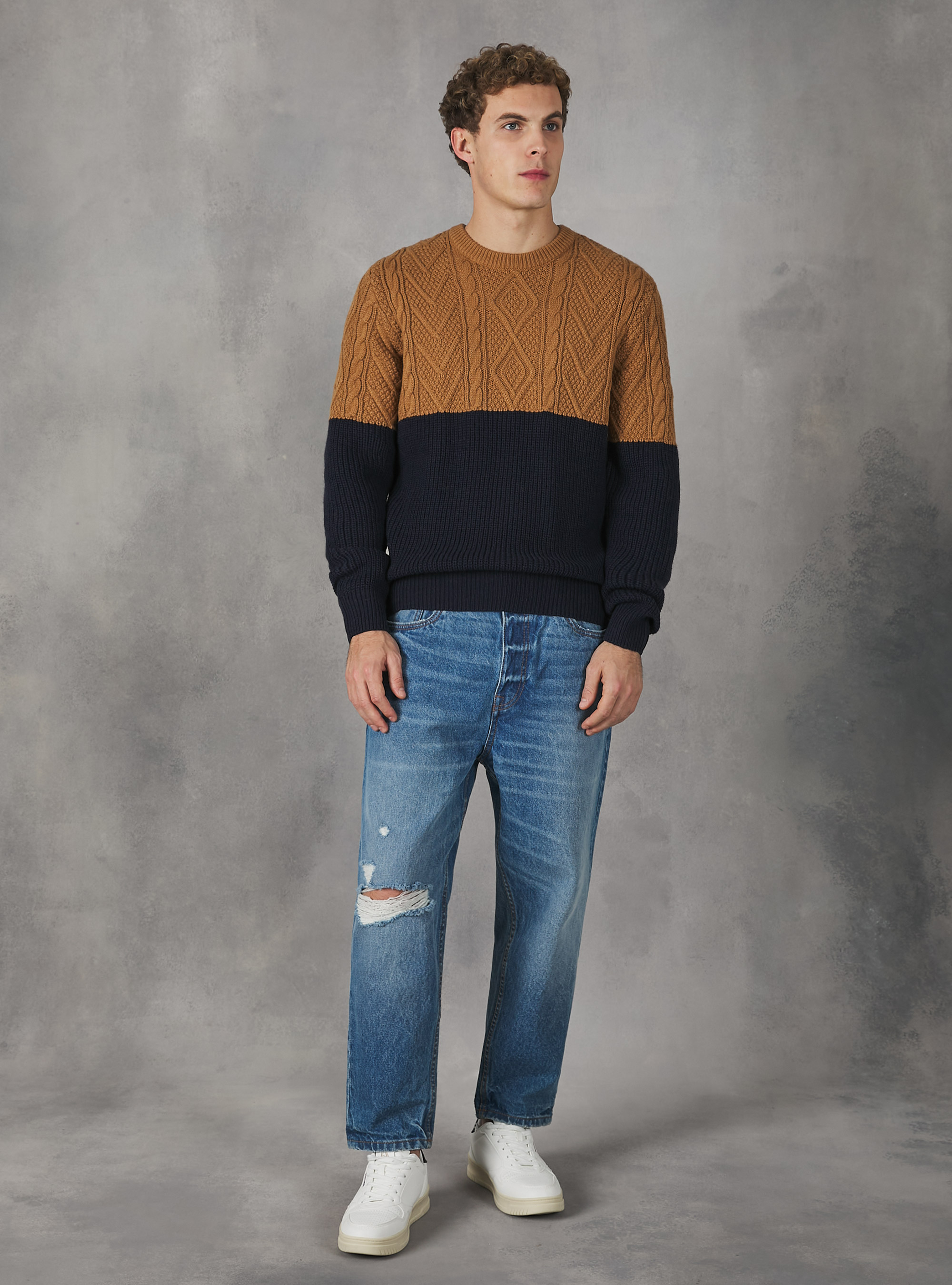 Pullover color block in misto lana con lavorazione a trecce, BG3 BEIGE LIGHT