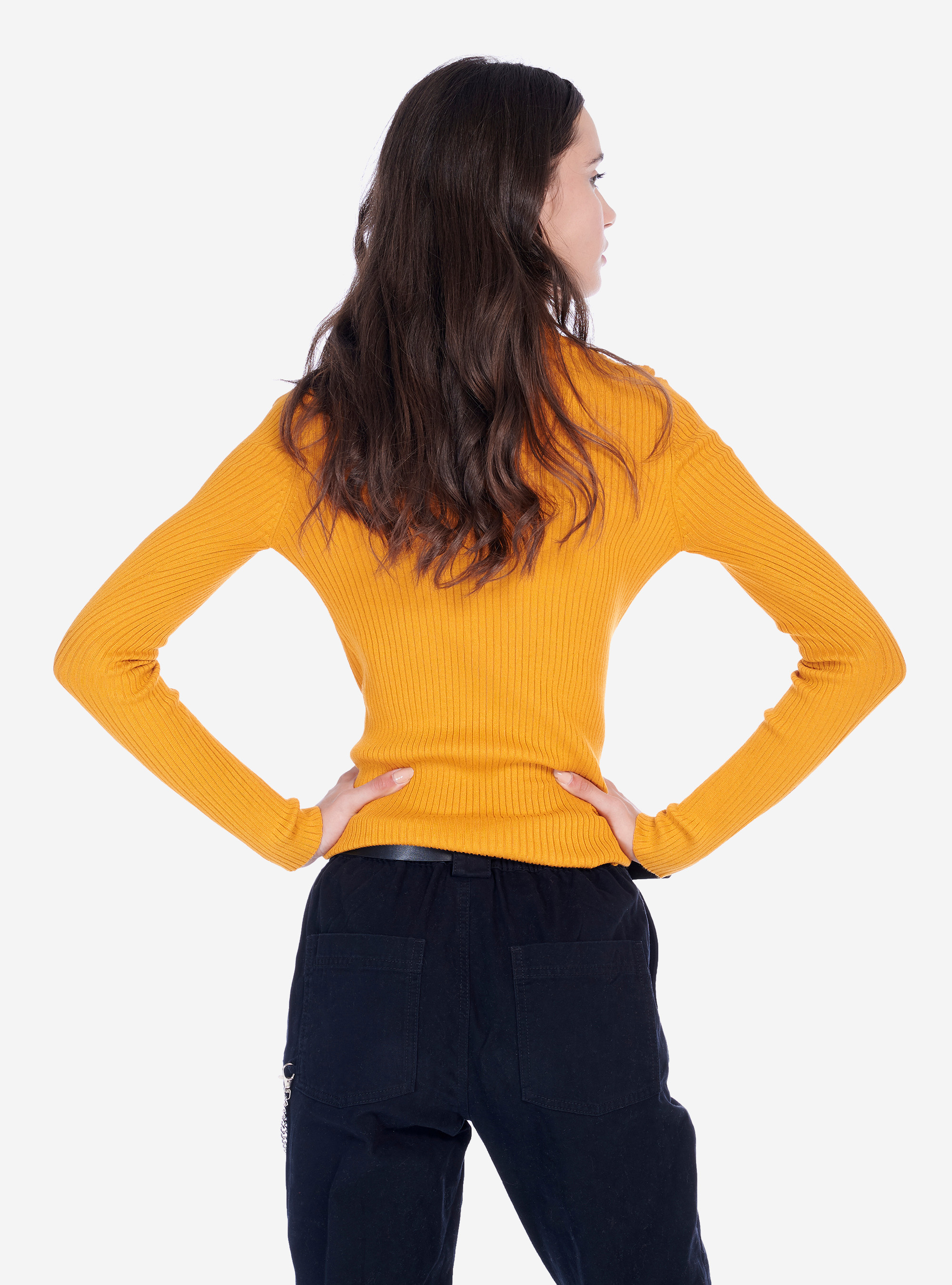 JERSEY DE CUELLO REDONDO RECORTADO, MOSTAZA