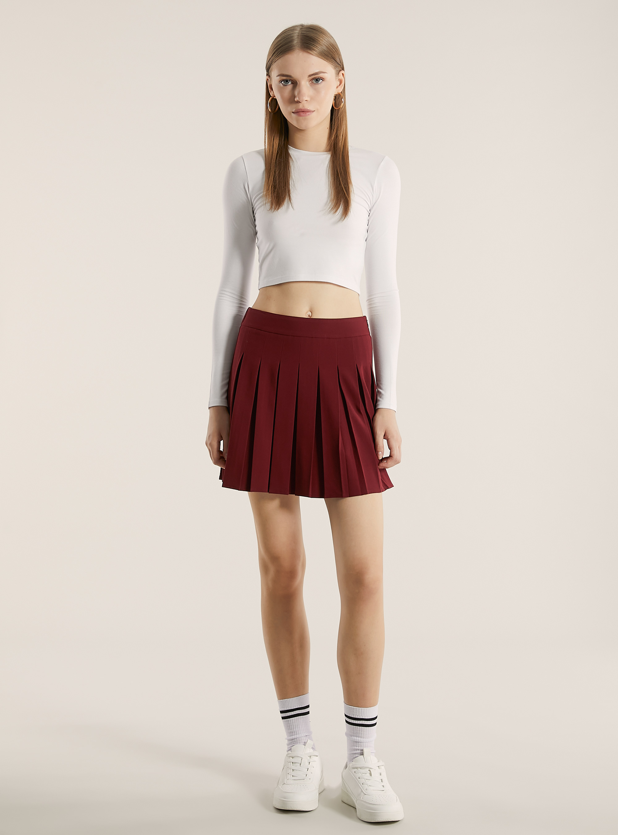 Gonna mini a pieghe tinta unita, BO1 BORDEAUX DARK