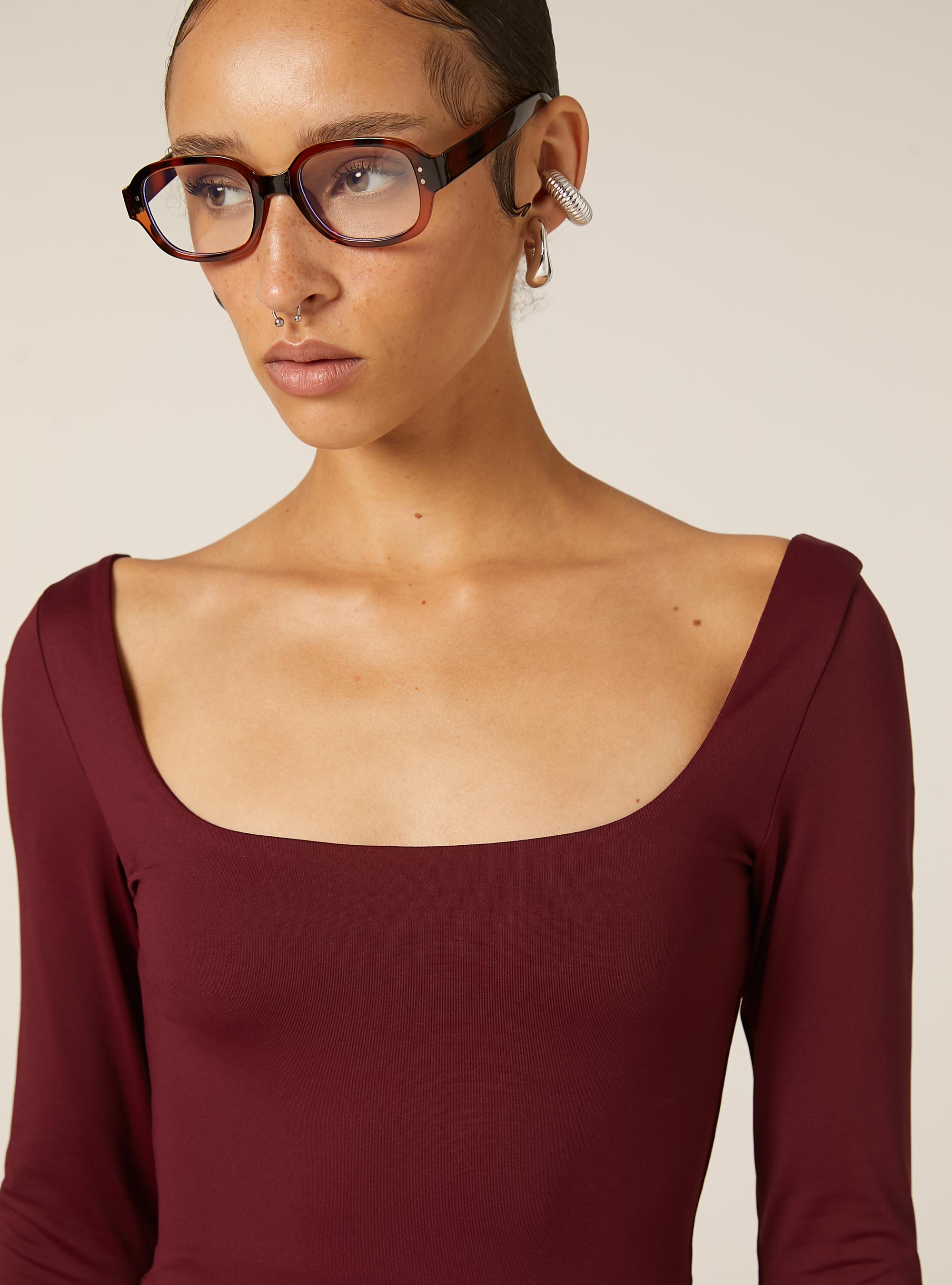 Stretch bodysuit with square neckline, BO1 BORDEAUX DARK